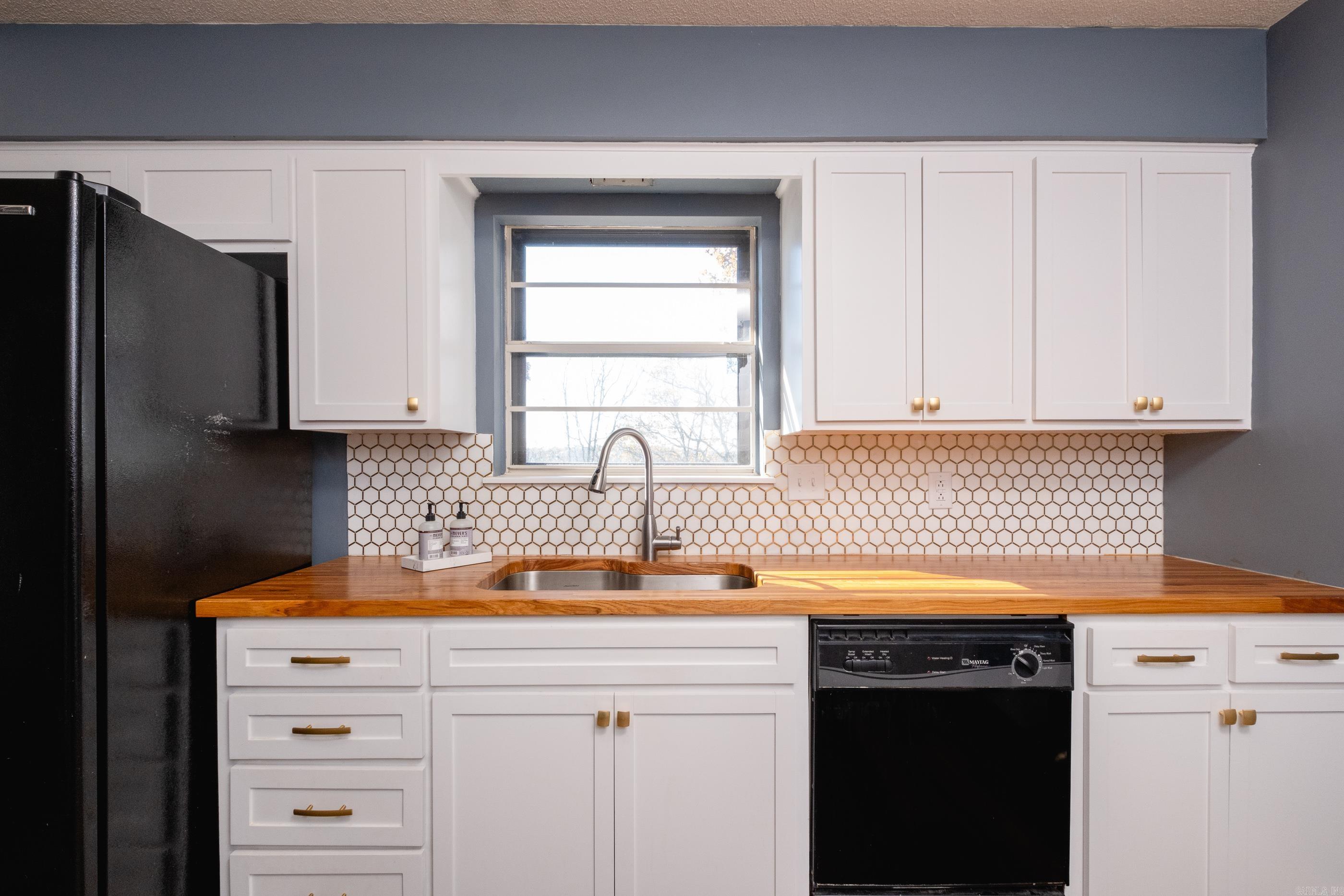 WALTON HEIGHTS - Residential