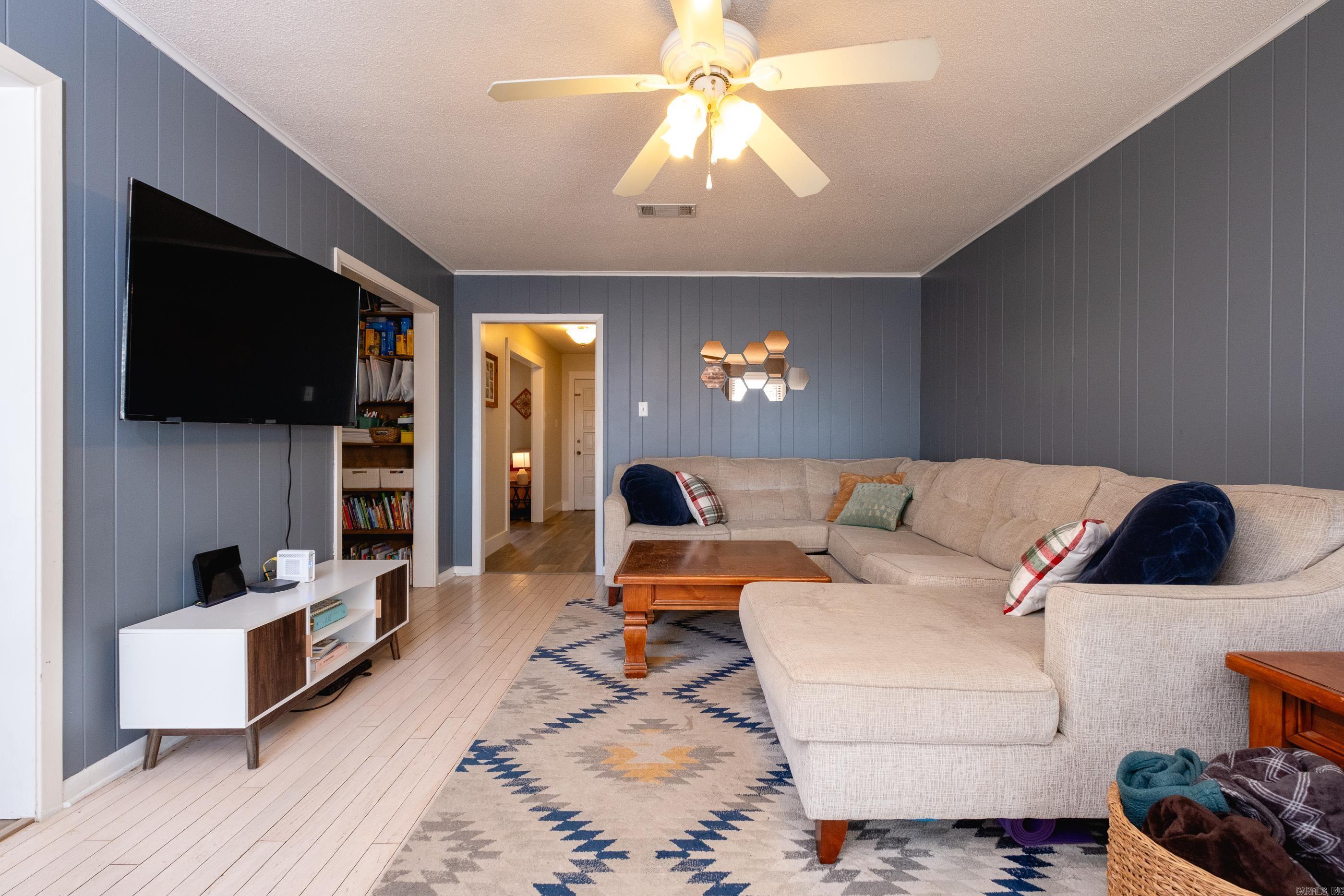 WALTON HEIGHTS - Residential