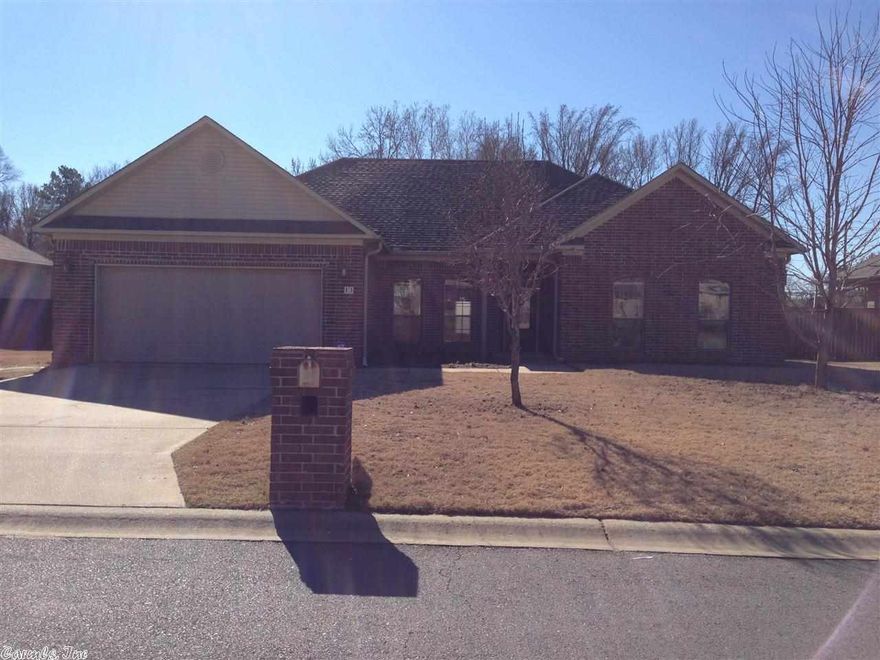 Wonderful floor plan with open living and formal dining area plus a separate breakfast area.  This home has 11 Closets! Wonderful storage!  Master is big with very nice master bath and big walk in closet. Back yard is fenced with nice bradford pear trees and a swing set! Kitchen has plenty of cabinetry space and breakfast bar.  Refrigerator stays. for comps, see agent notes.