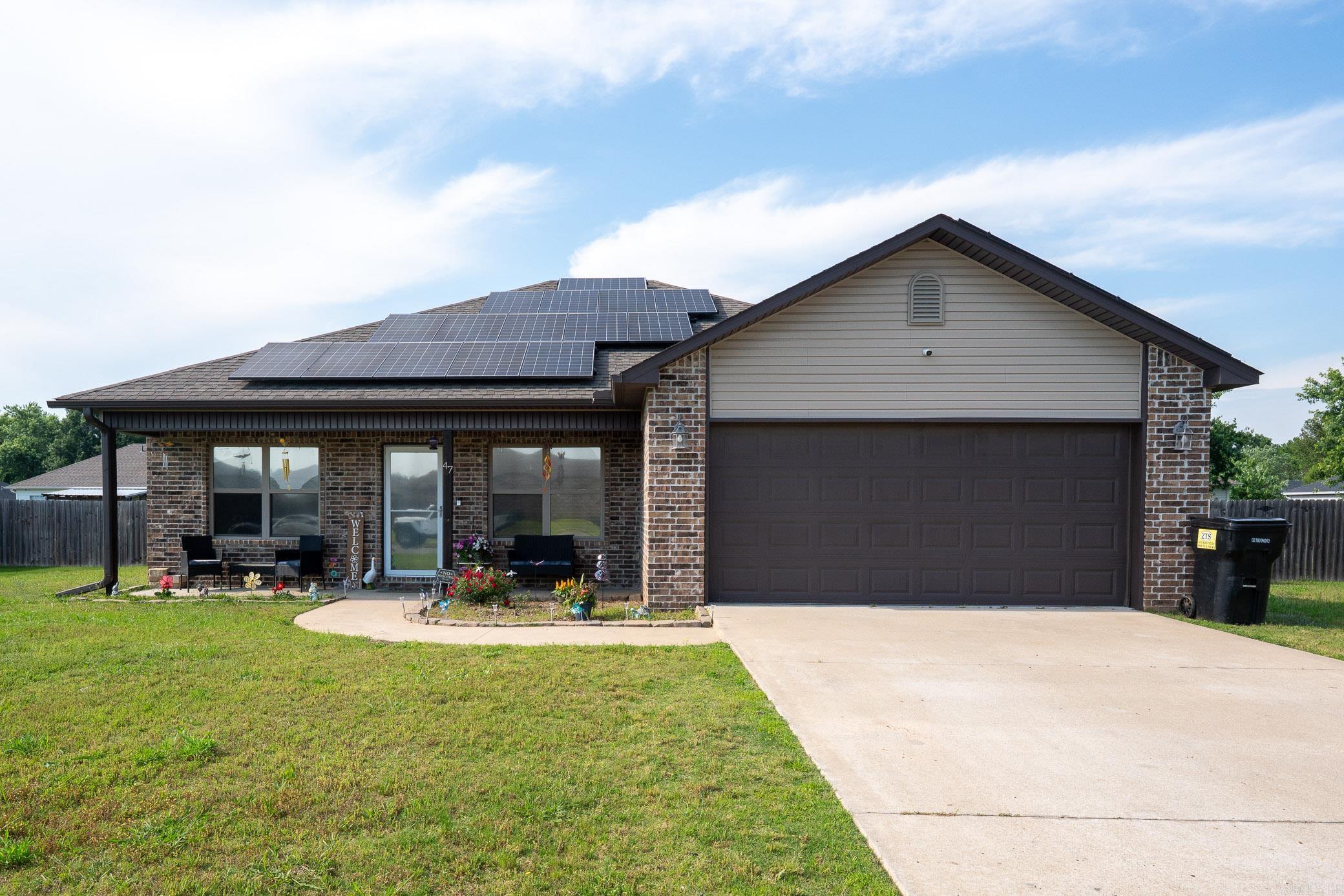 DEERFIELD ESTATES - Residential