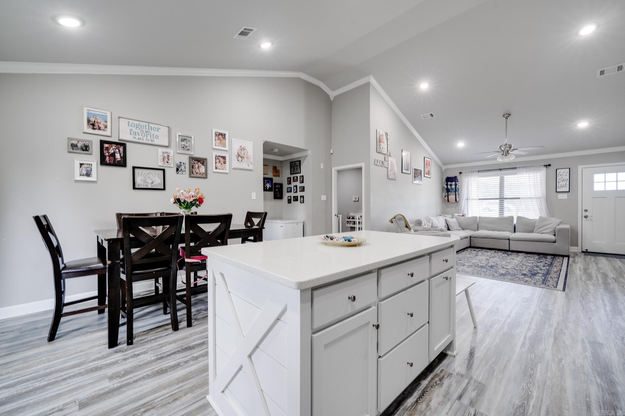 DEERFIELD ESTATES - Residential