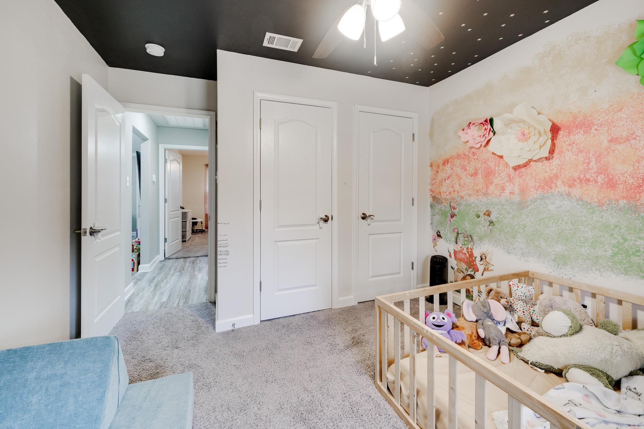 DEERFIELD ESTATES - Residential