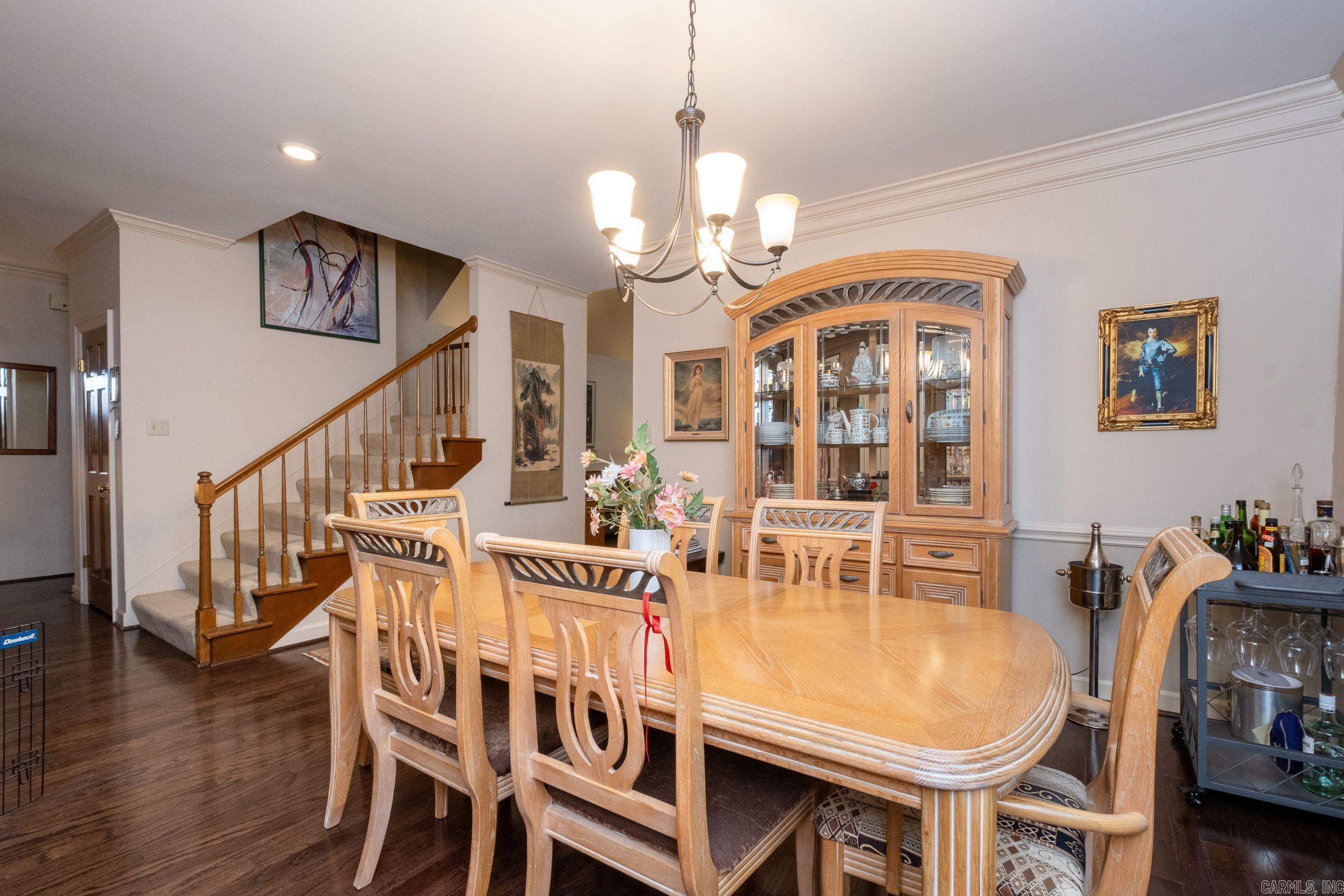 PLEASANT VALLEY MANOR - Residential