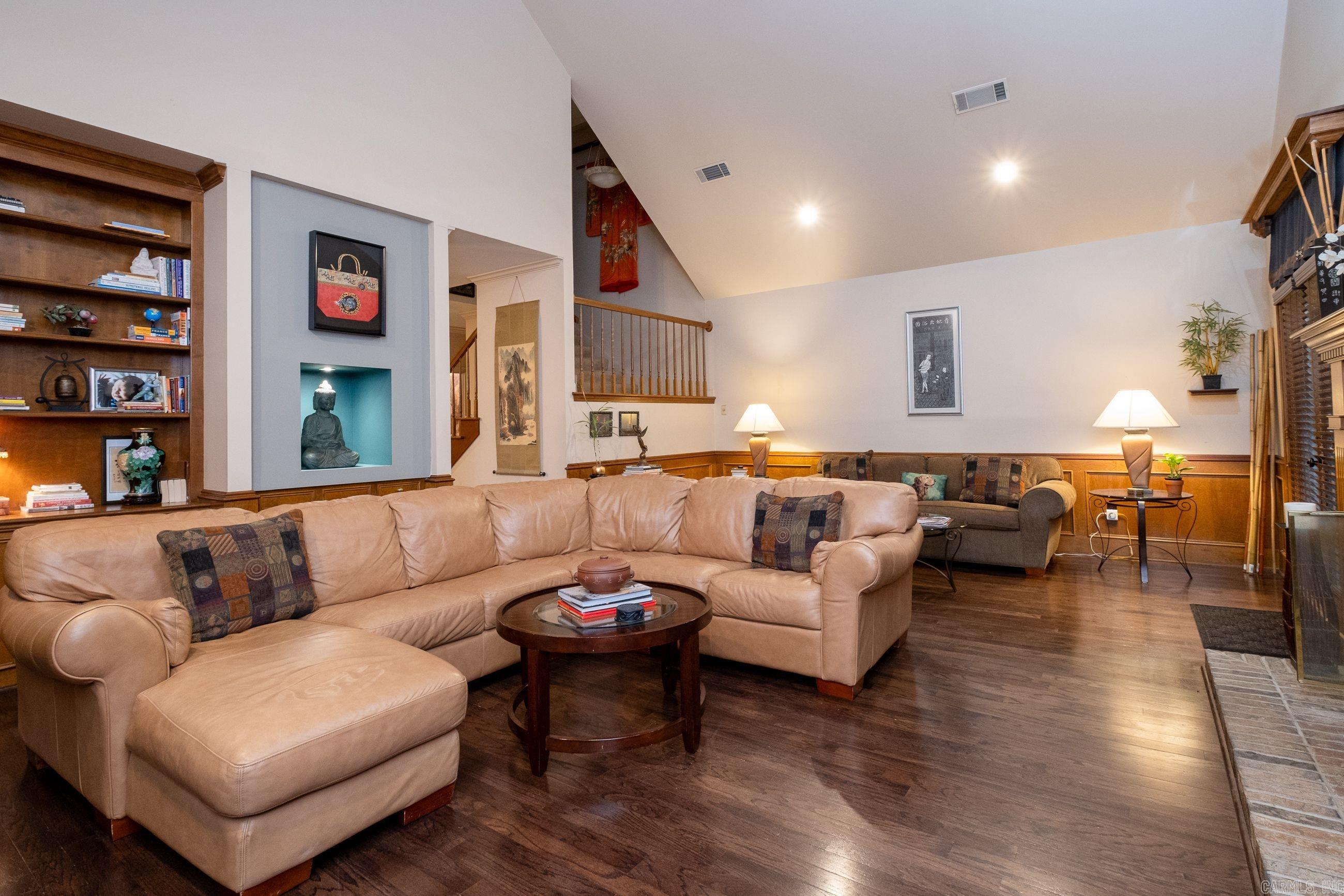 PLEASANT VALLEY MANOR - Residential