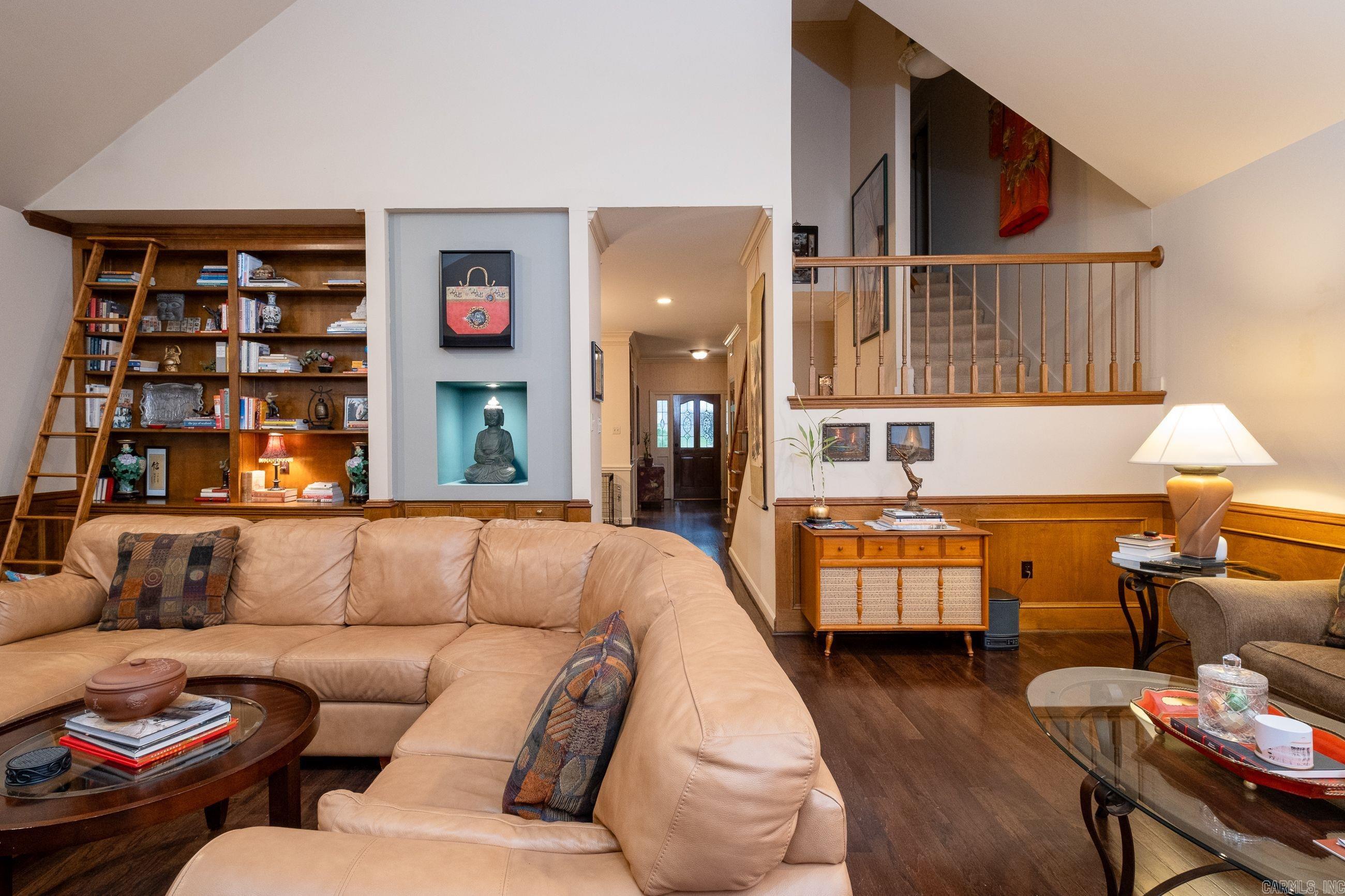 PLEASANT VALLEY MANOR - Residential