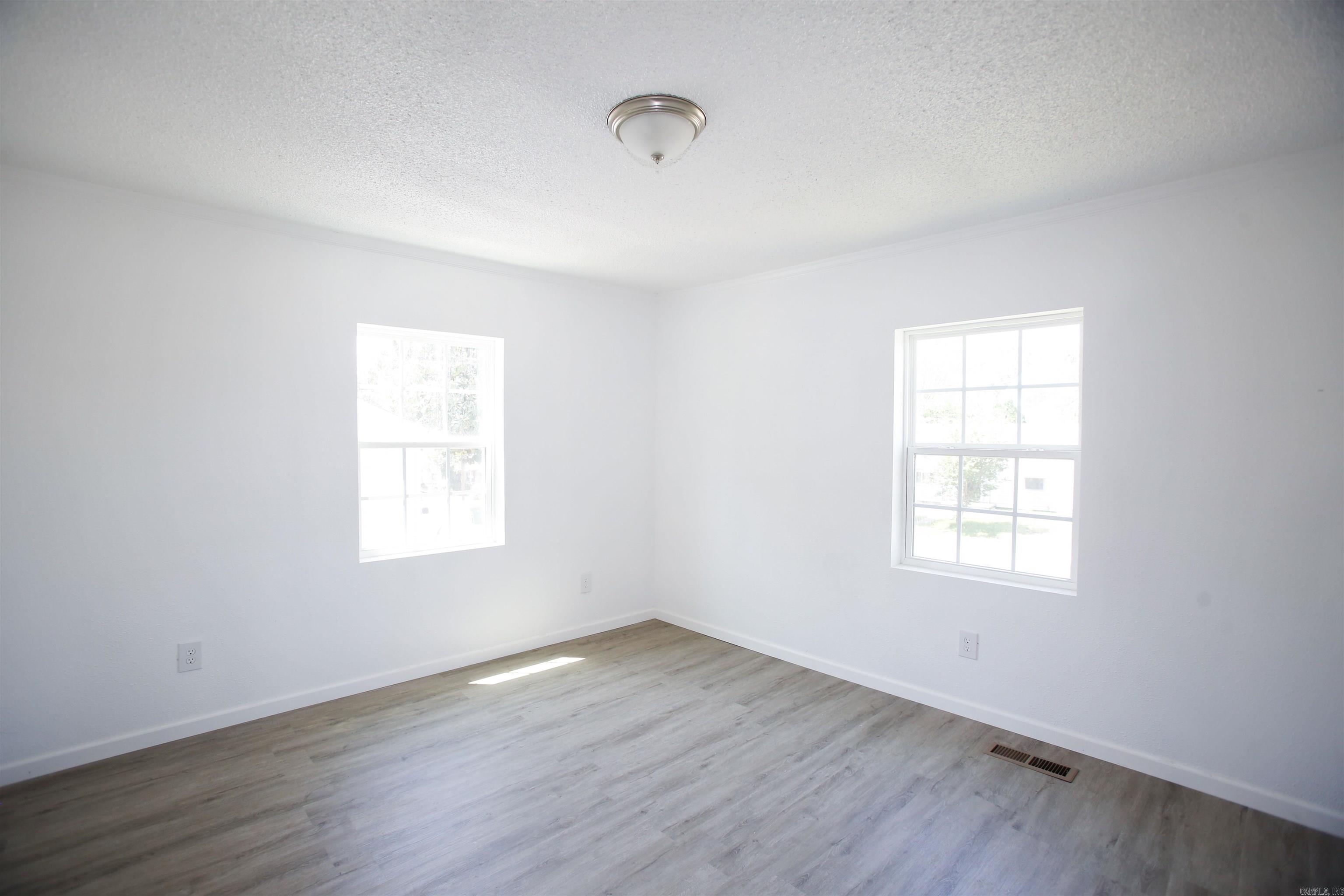 Pickthorne - Residential Lease