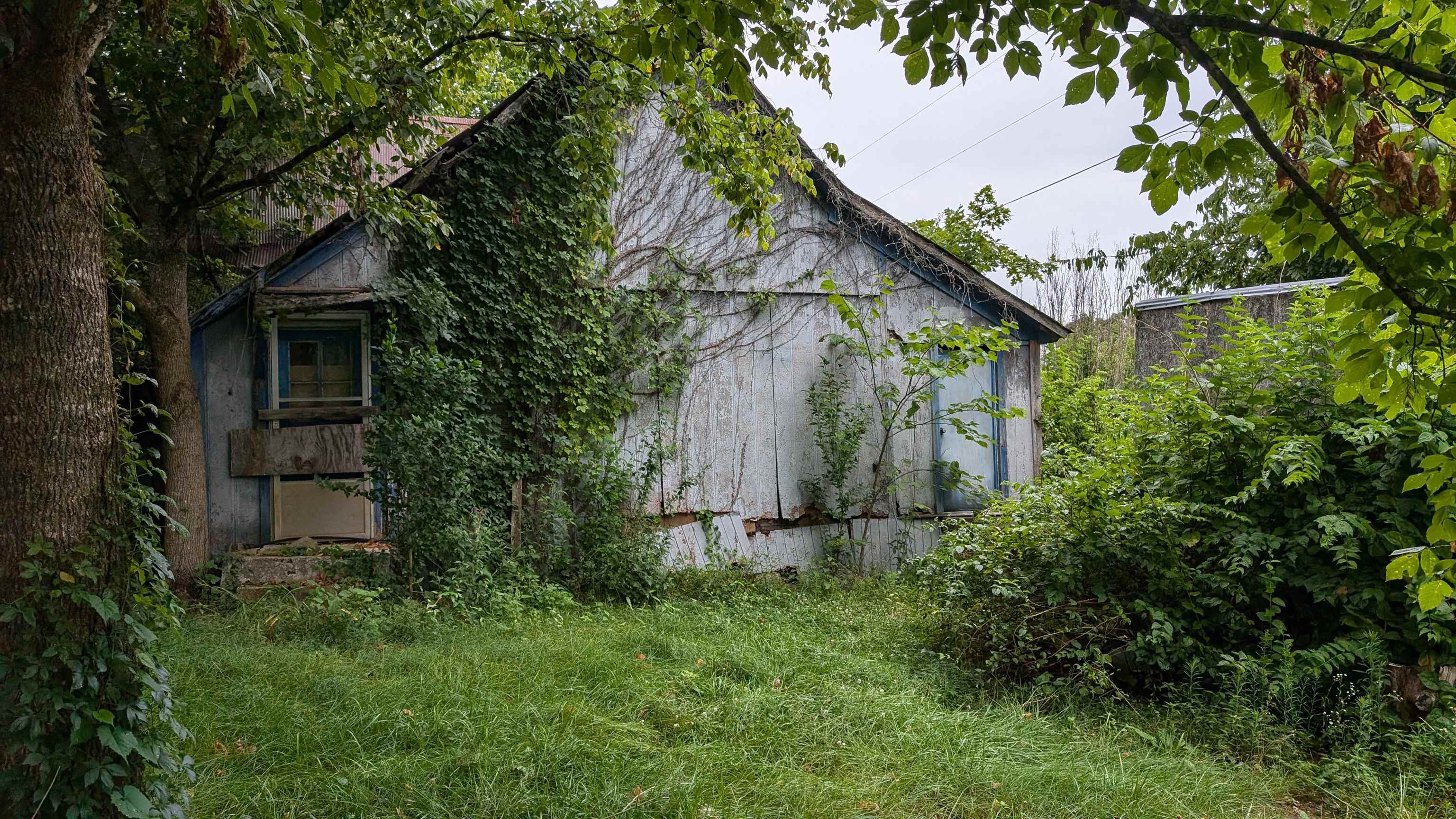 Metes & Bounds - Land