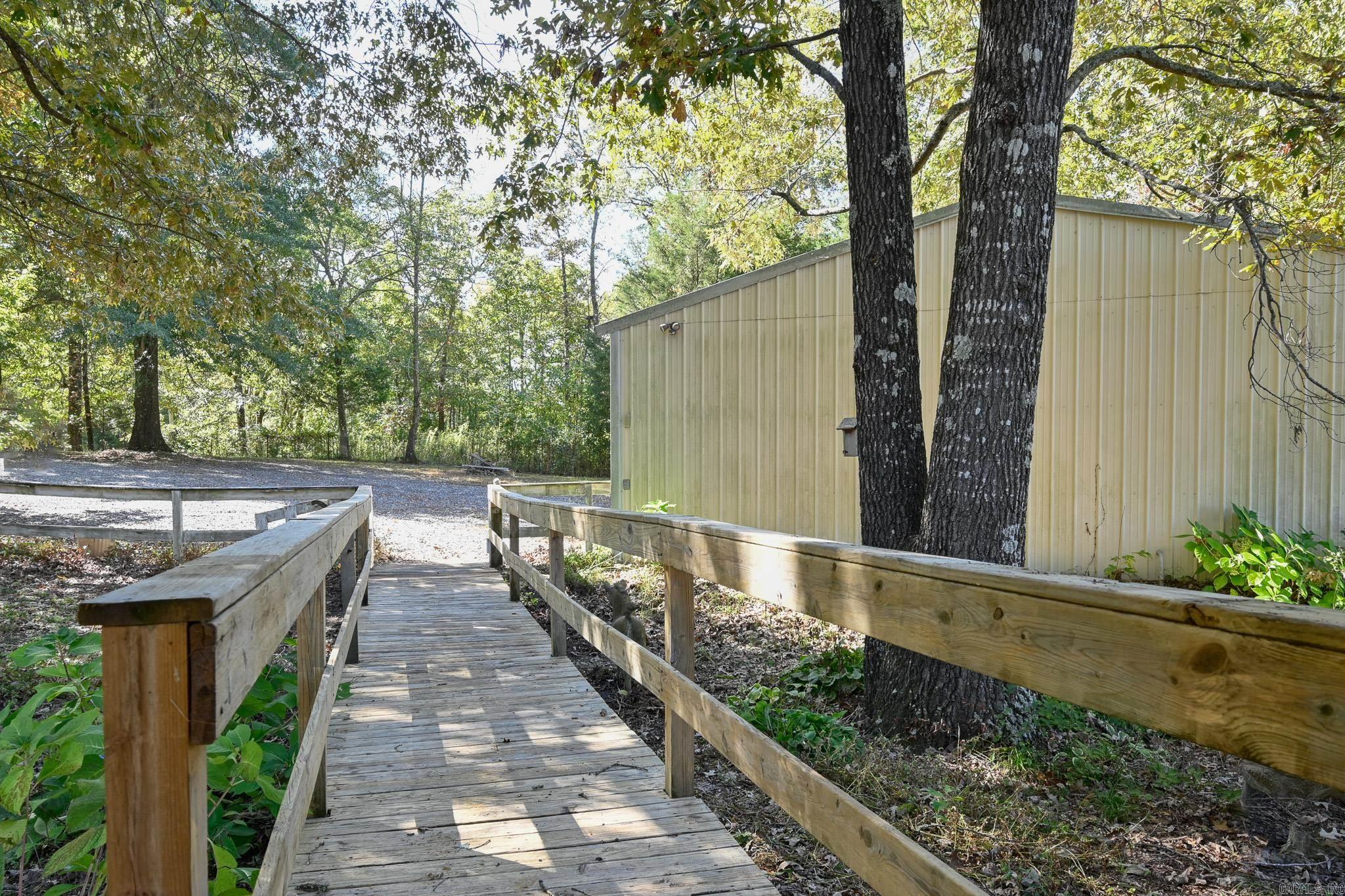 Metes & Bounds - Residential