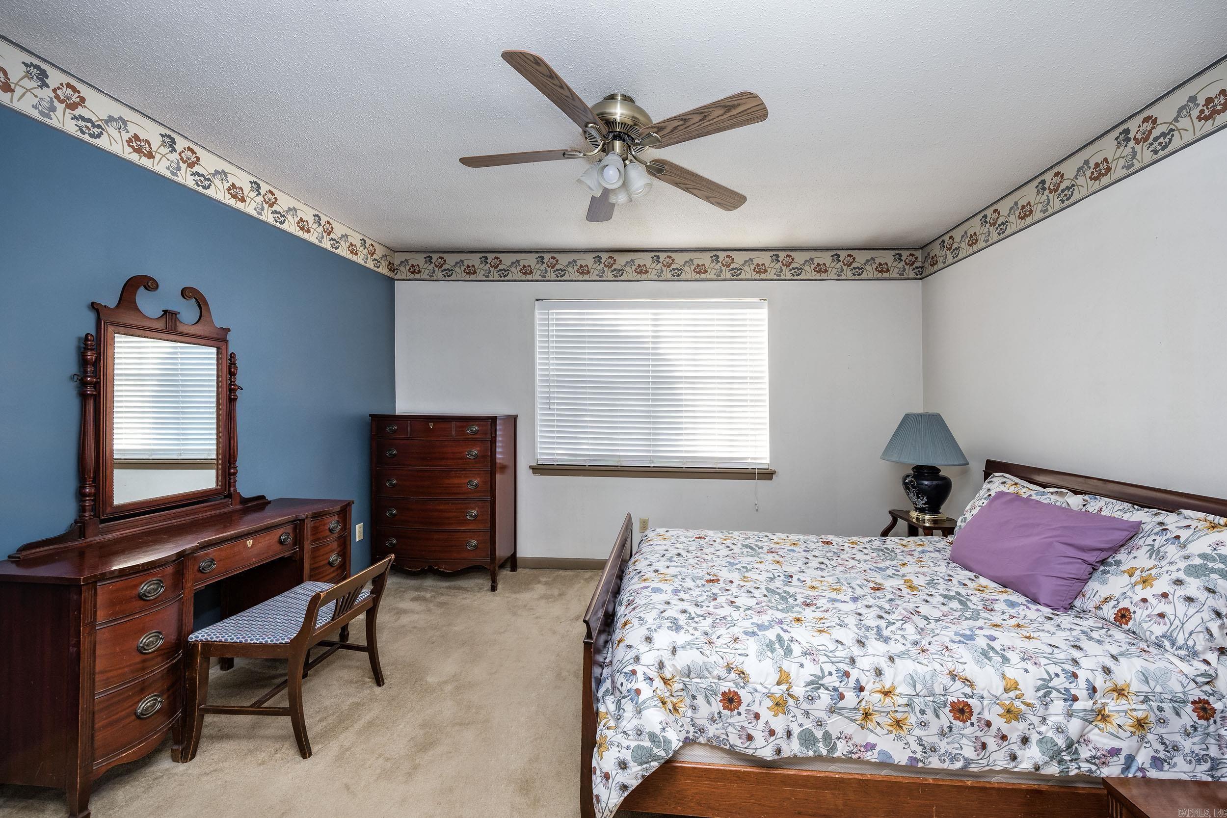 BRIARWOOD - Residential
