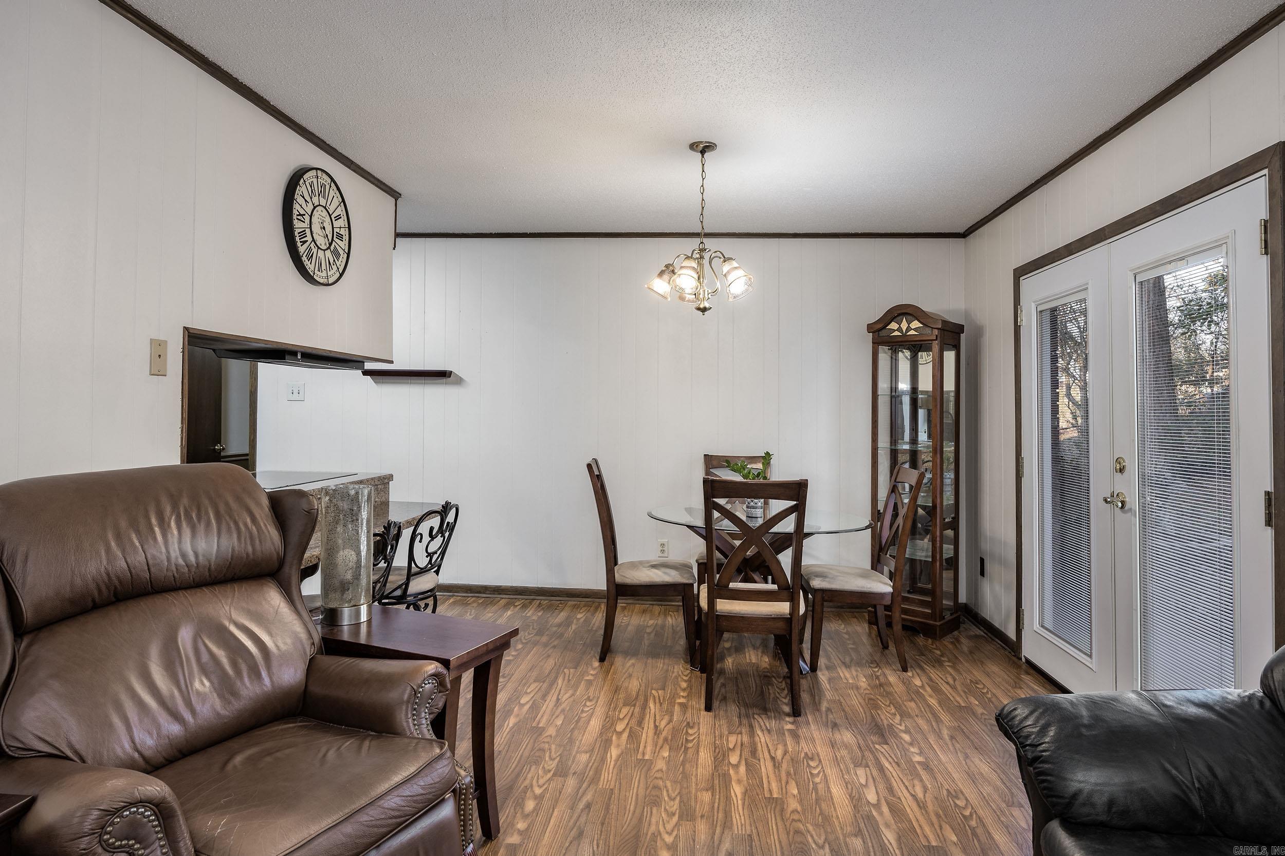 BRIARWOOD - Residential
