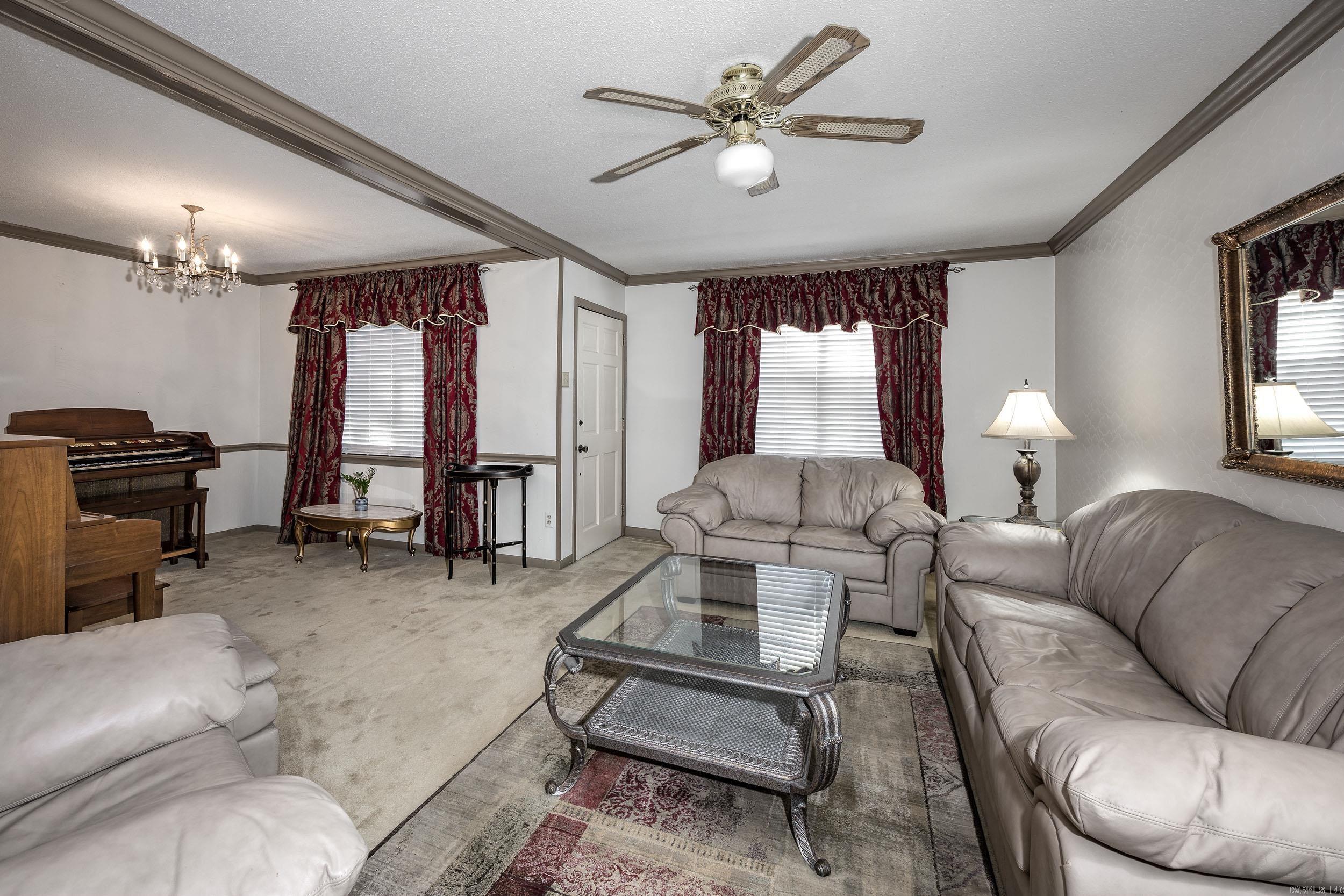BRIARWOOD - Residential
