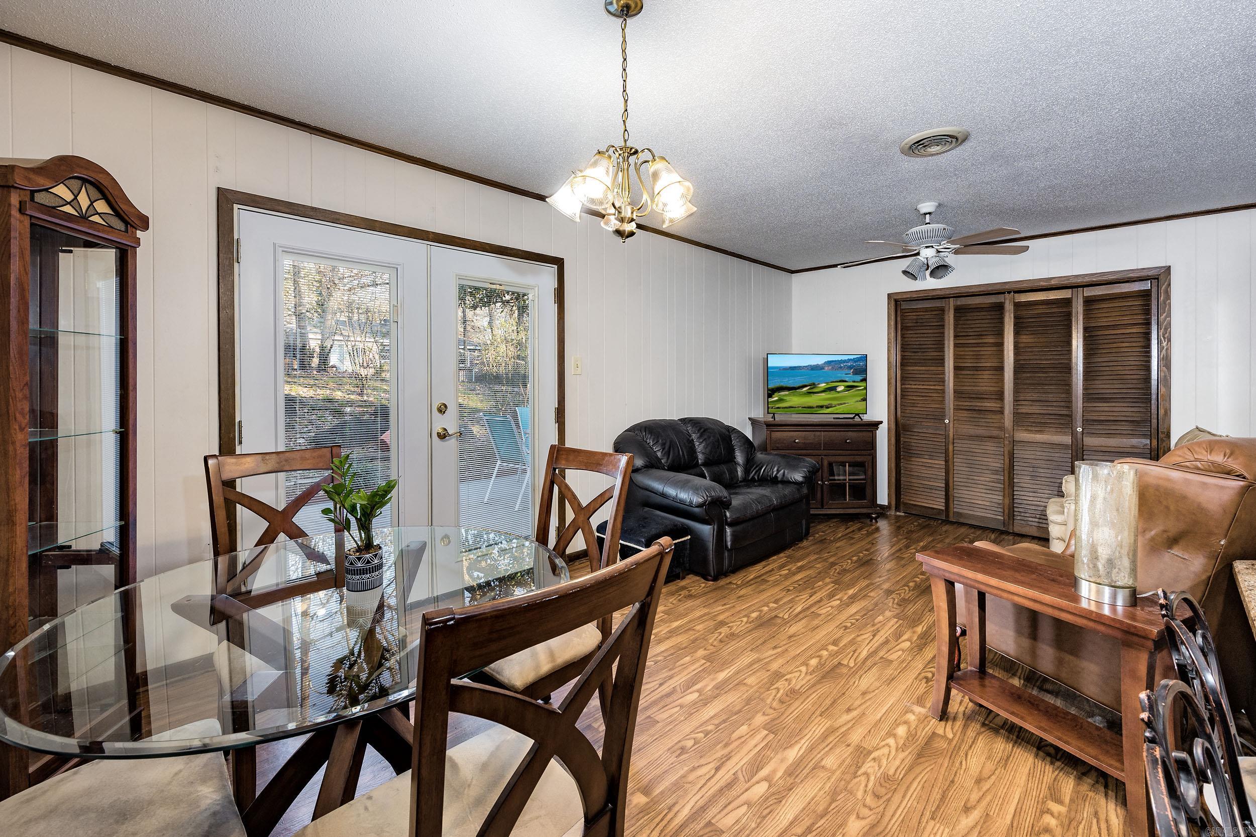 BRIARWOOD - Residential