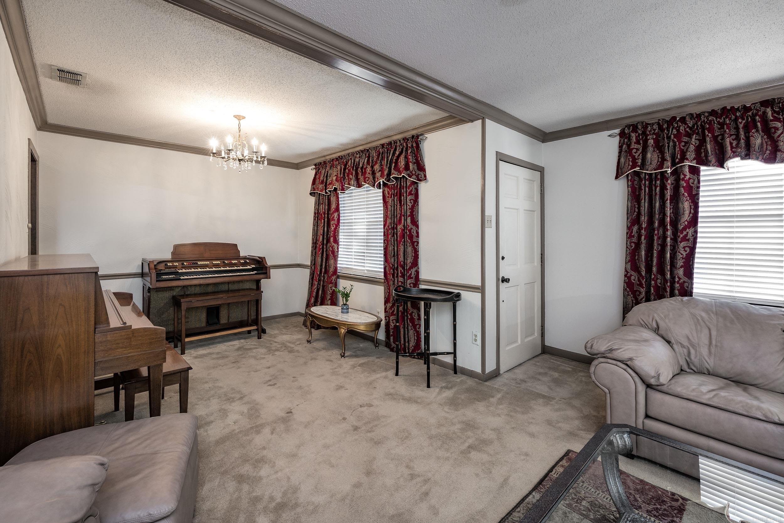 BRIARWOOD - Residential