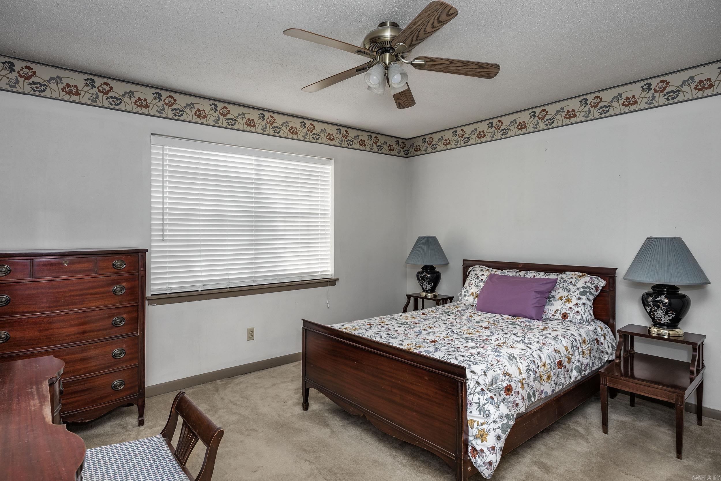 BRIARWOOD - Residential