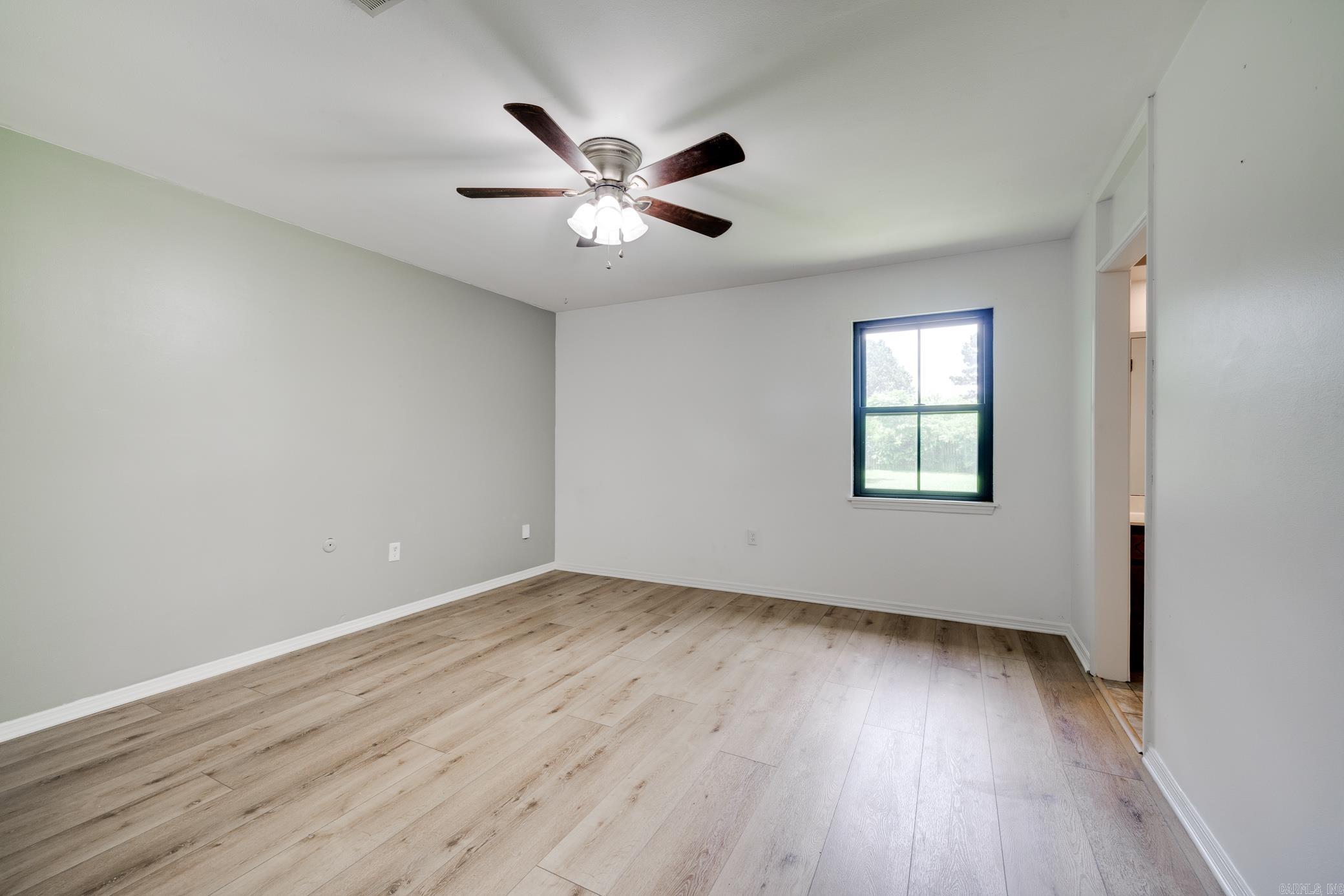TUCKER CREEK - Residential