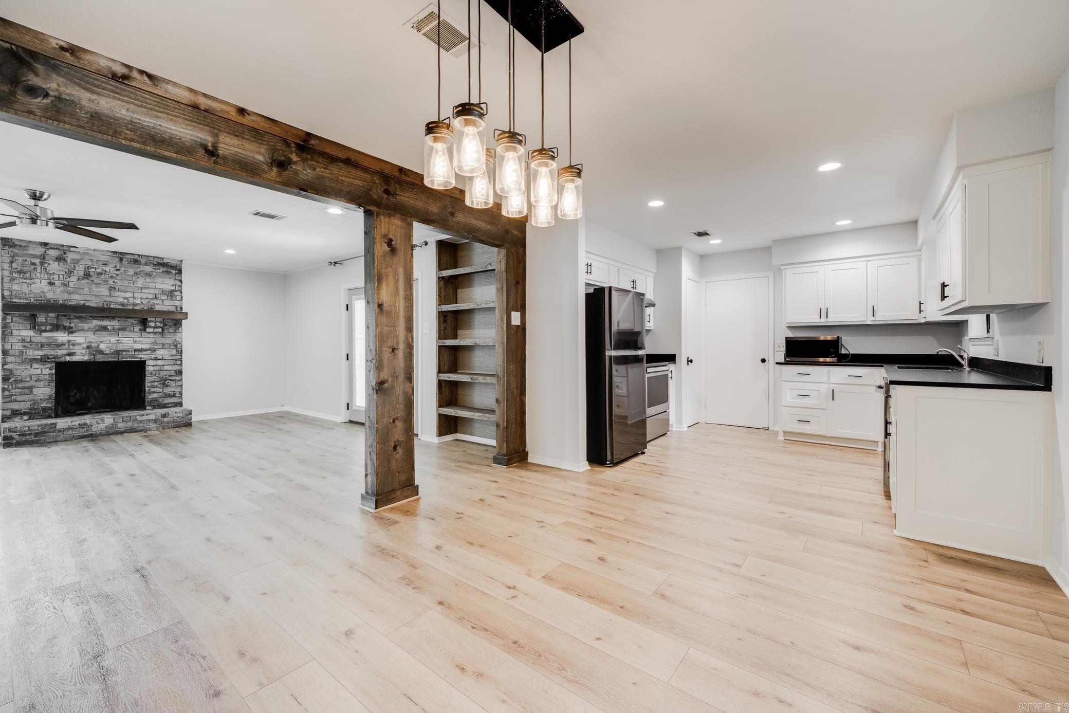 TUCKER CREEK - Residential