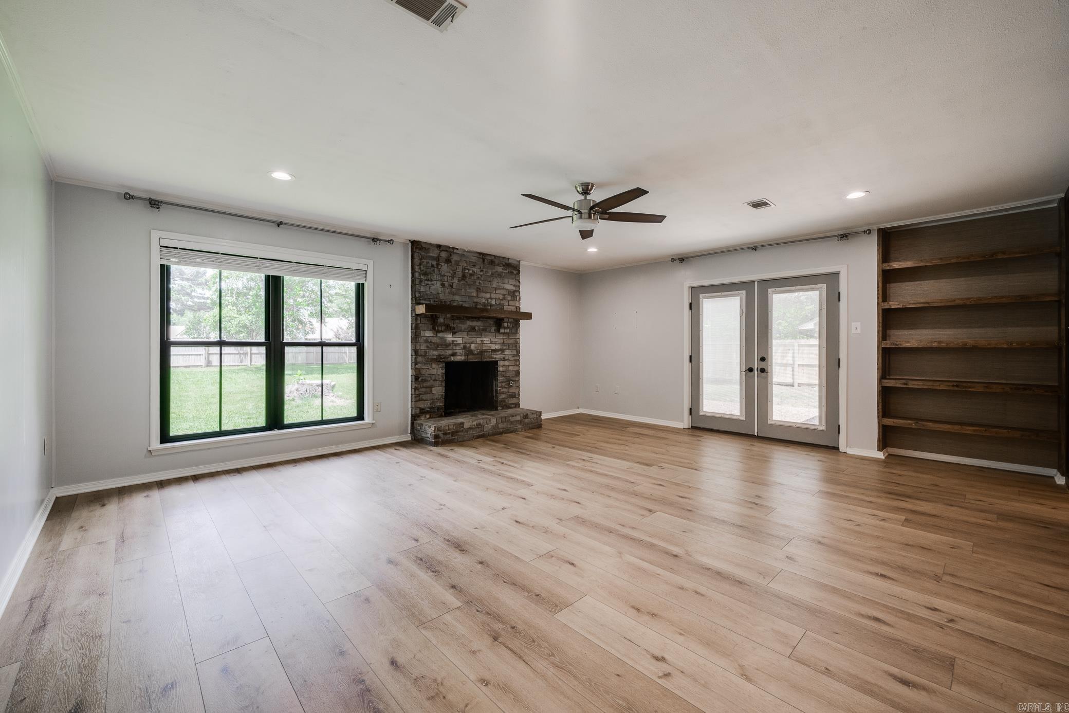TUCKER CREEK - Residential