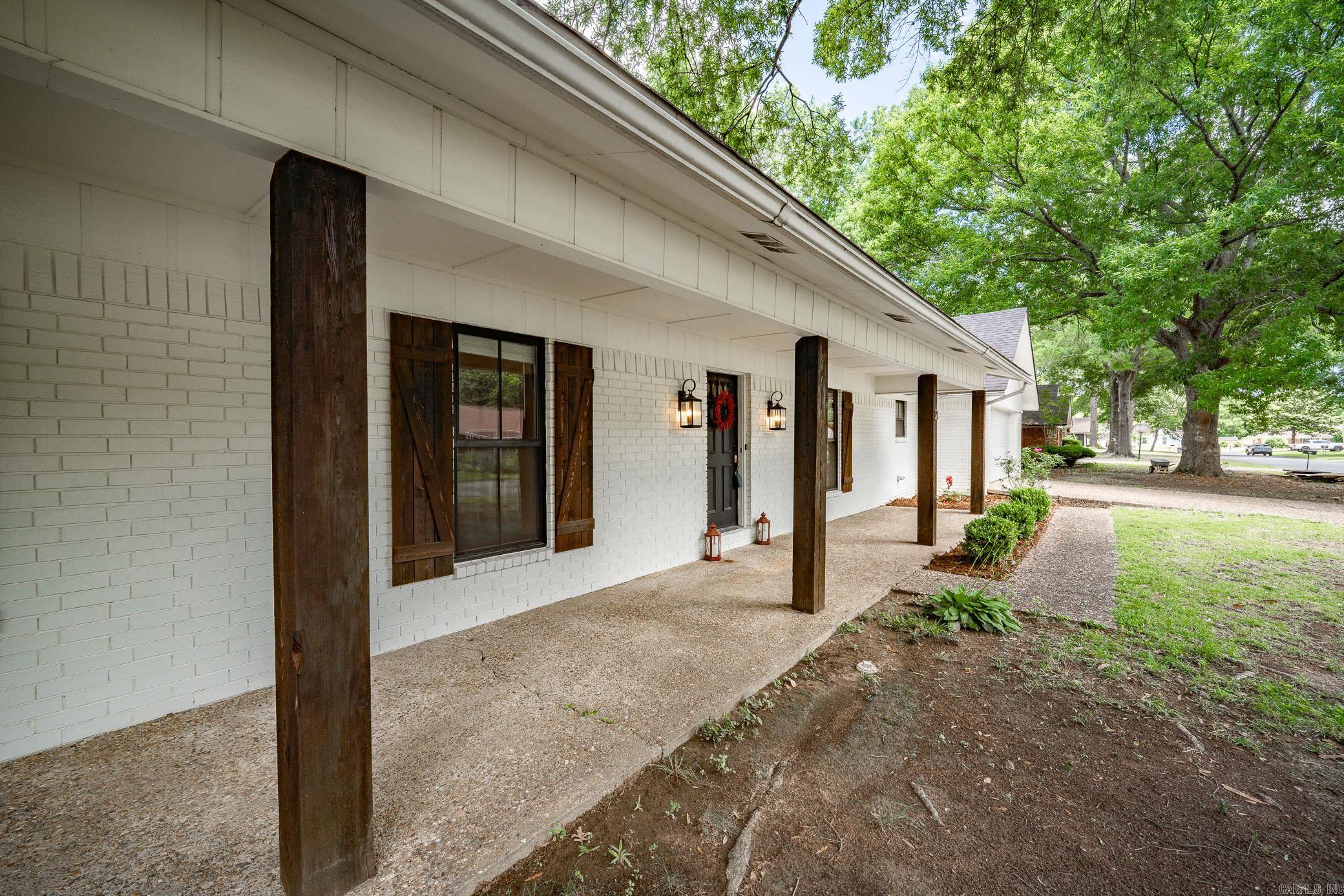TUCKER CREEK - Residential