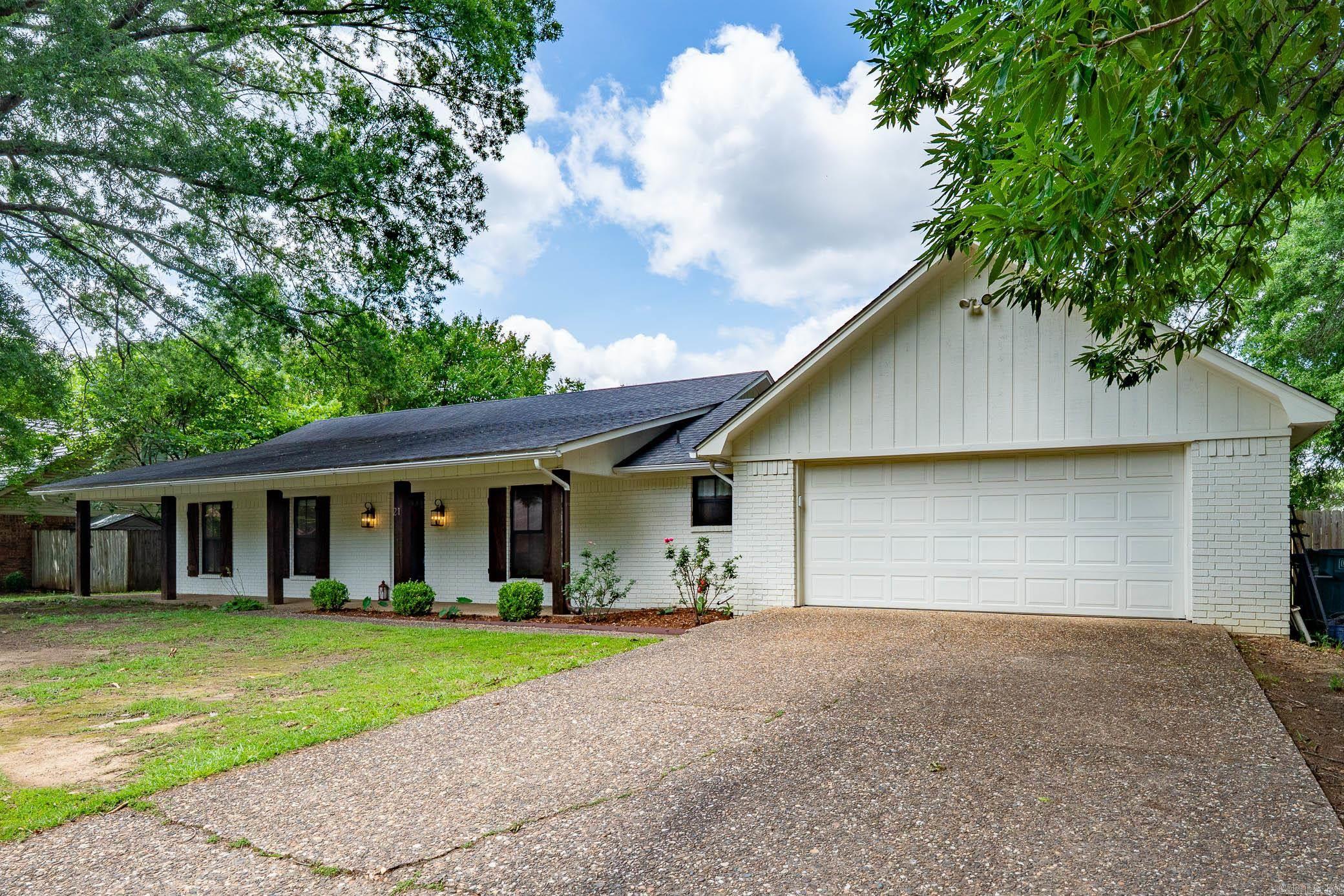 TUCKER CREEK - Residential