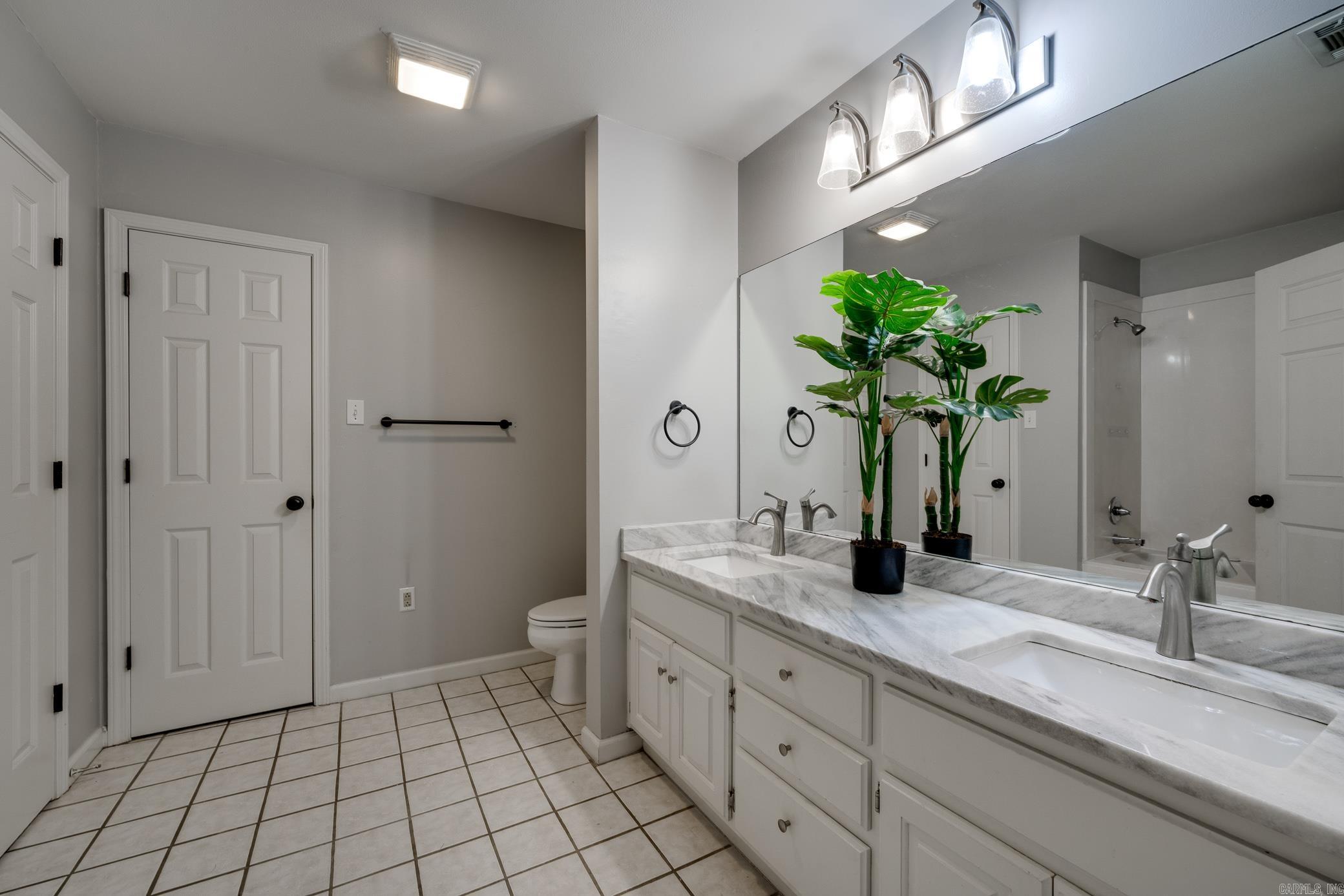 GARDEN OAKS ADDN - Residential