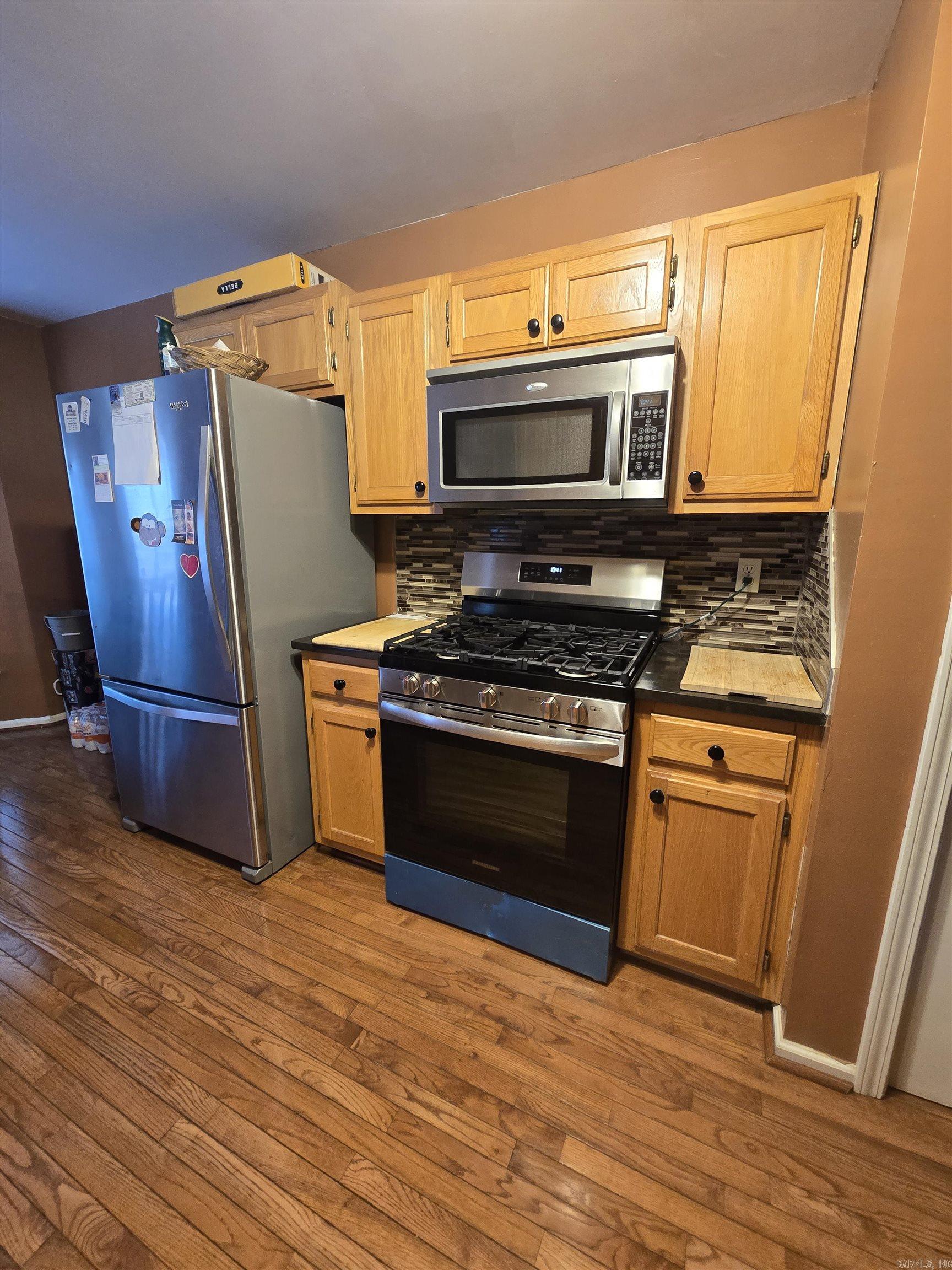 NORTH POINTE ADDN - Residential