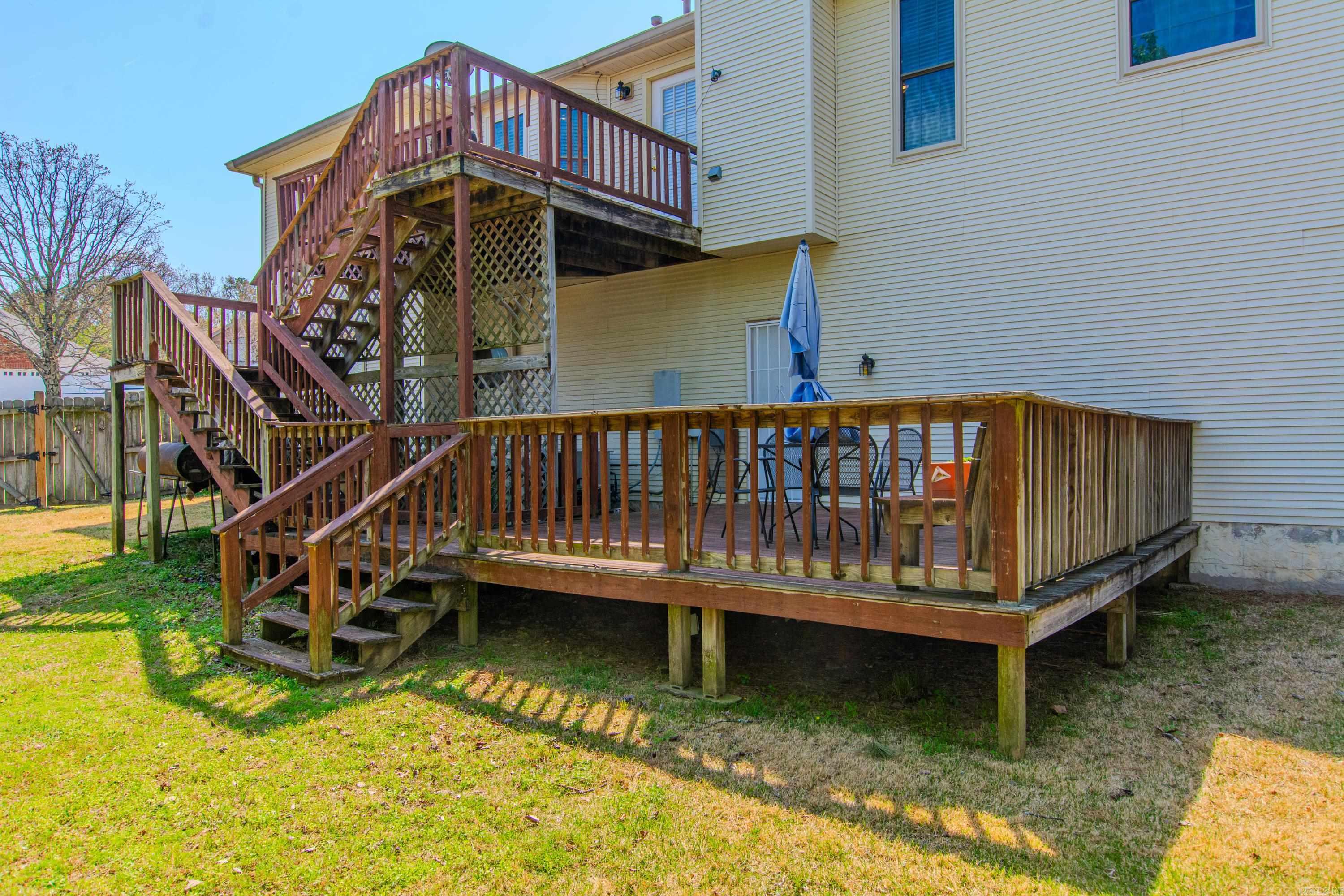 NORTH POINTE ADDN - Residential