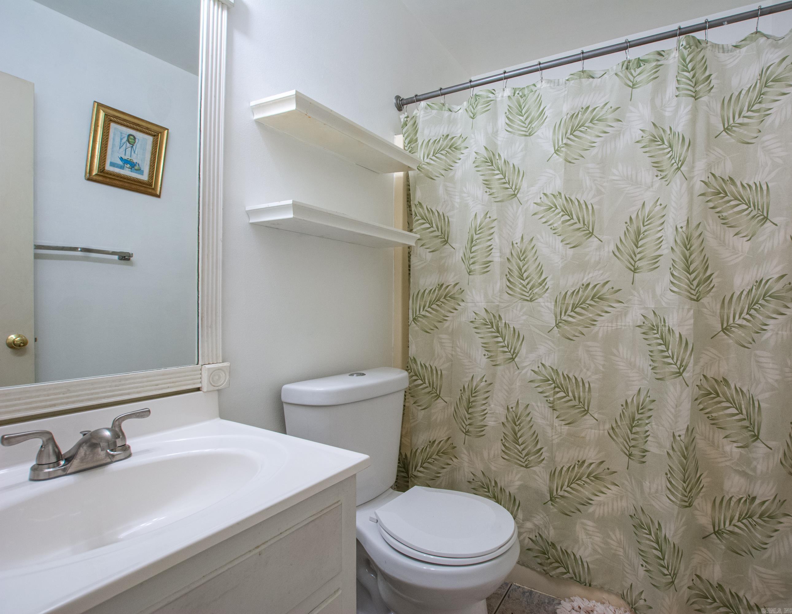 NORTH POINTE ADDN - Residential