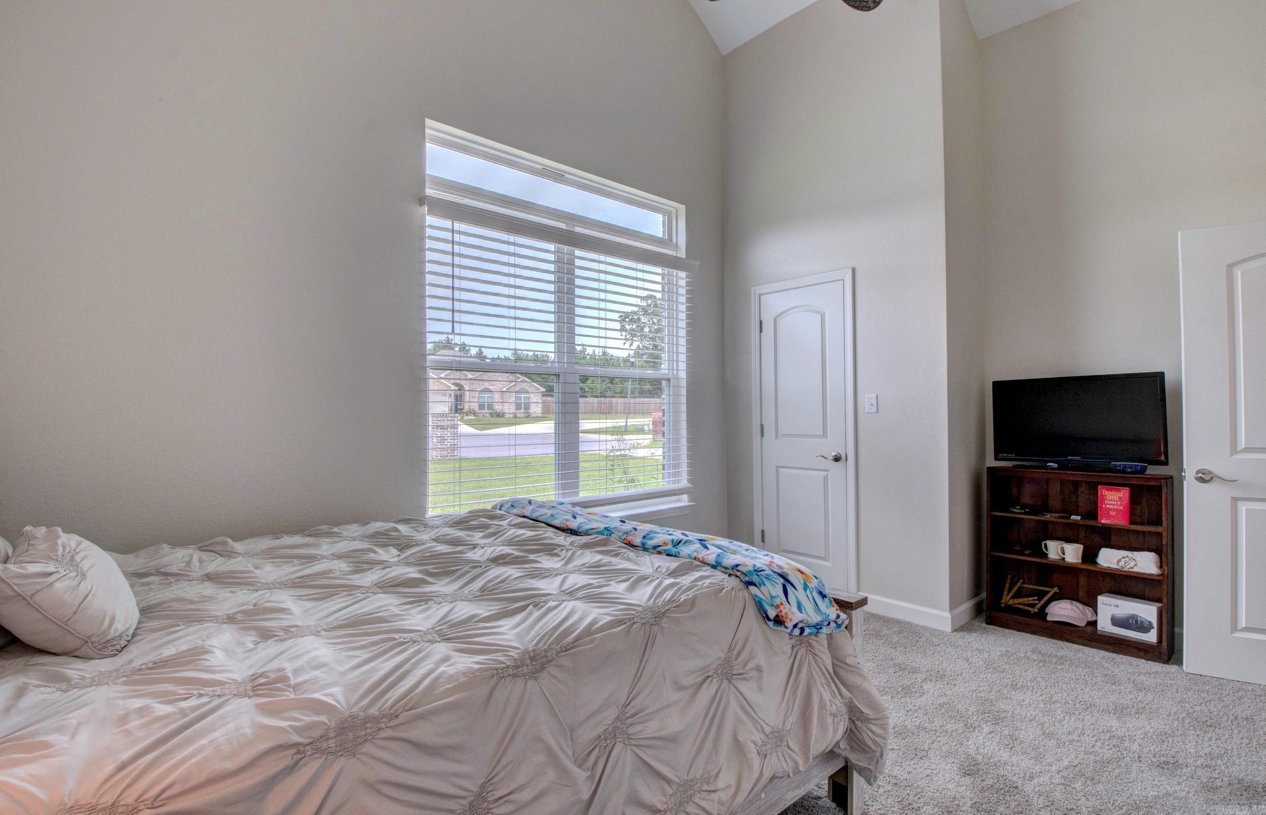 Daniel Oaks - Residential