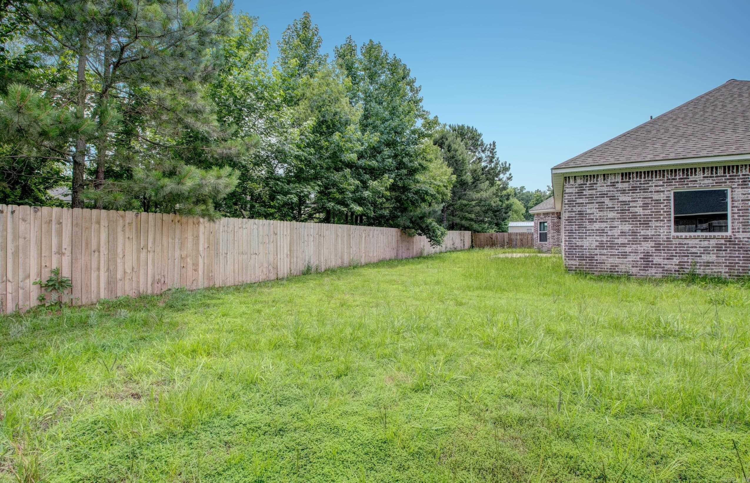 Daniel Oaks - Residential