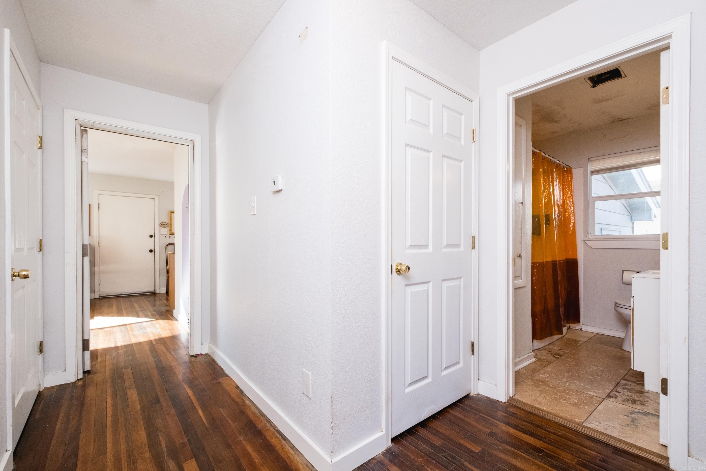 COLLEGE TERRACE - Residential