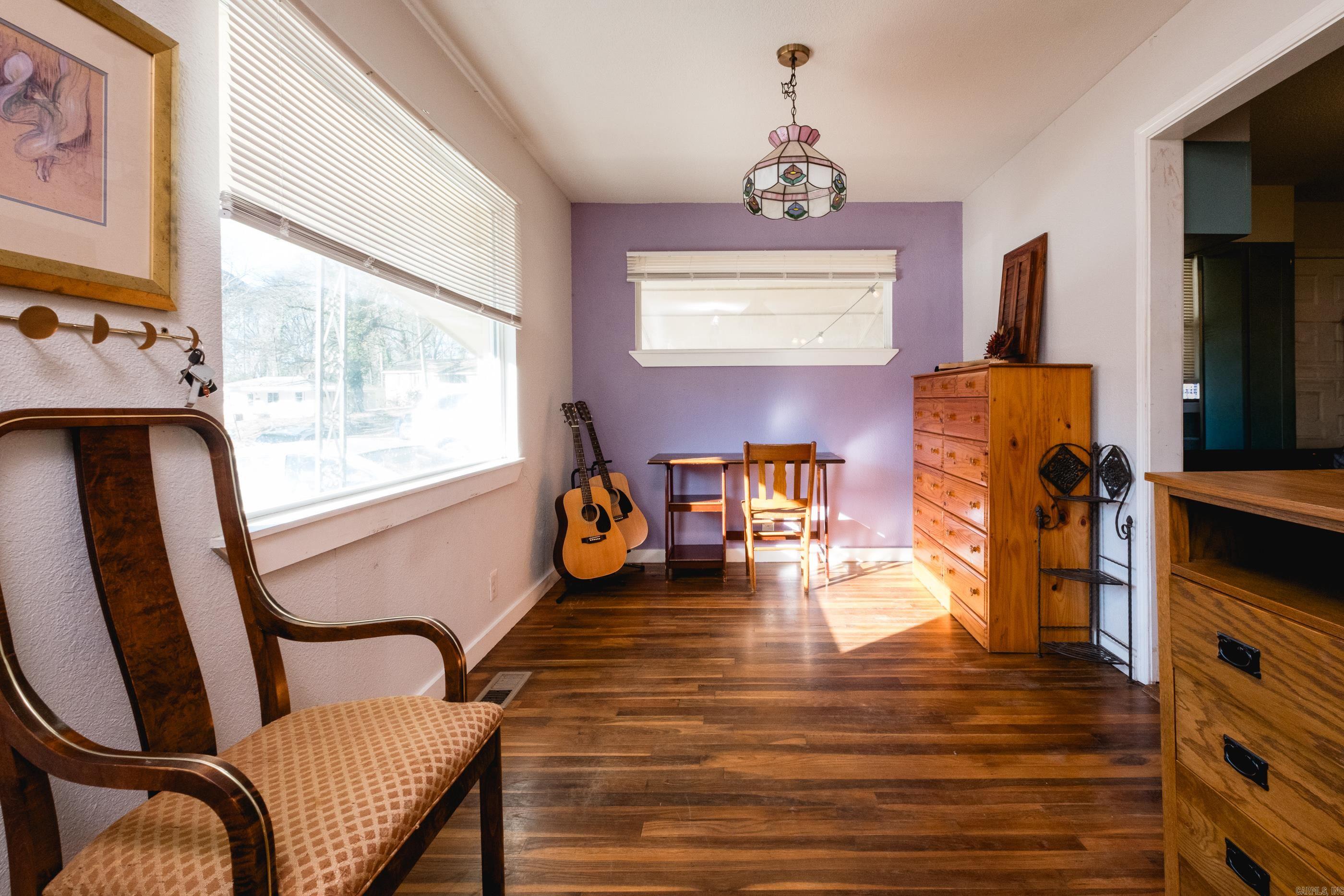 COLLEGE TERRACE - Residential