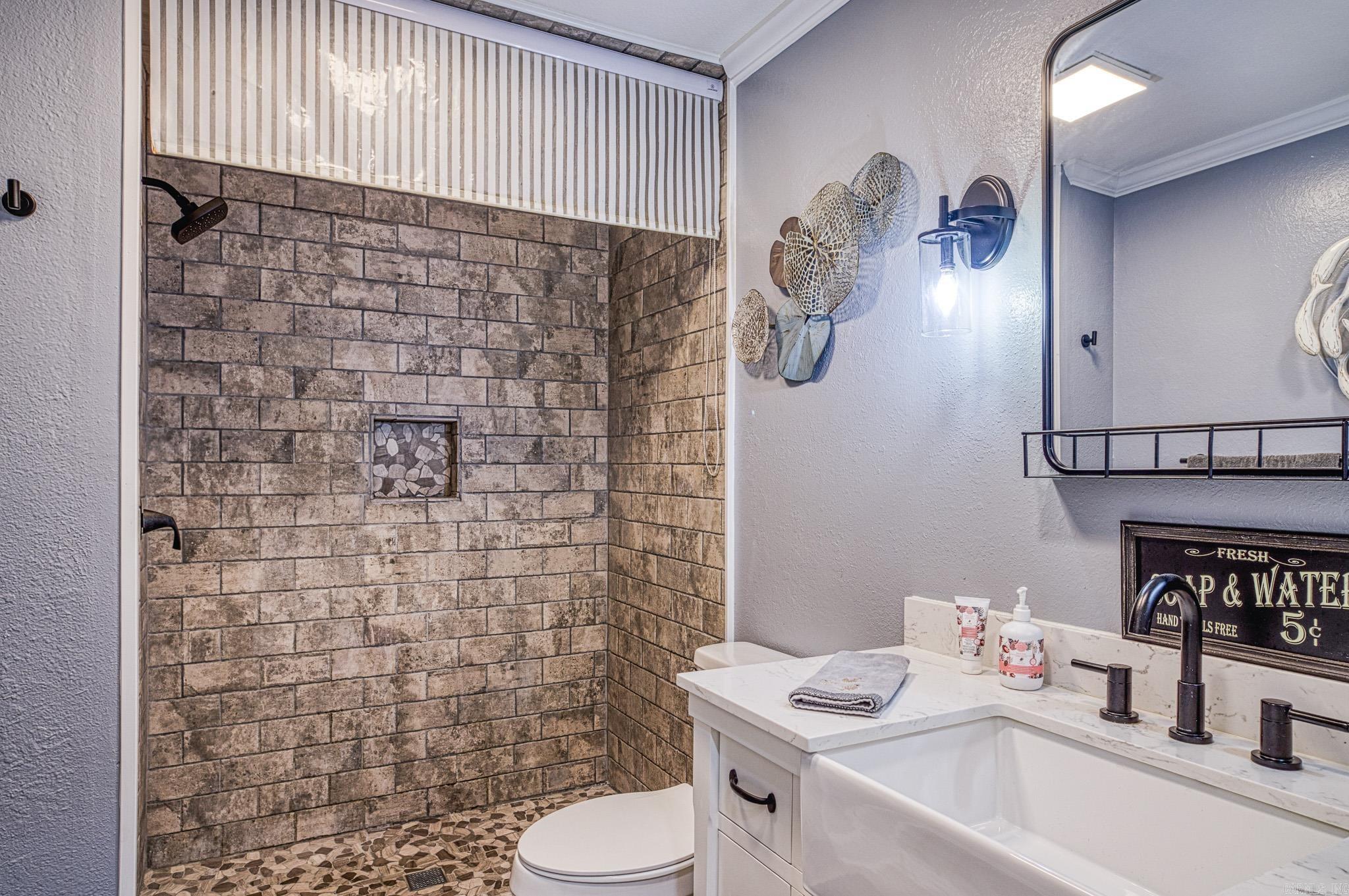 Doscientos - Residential