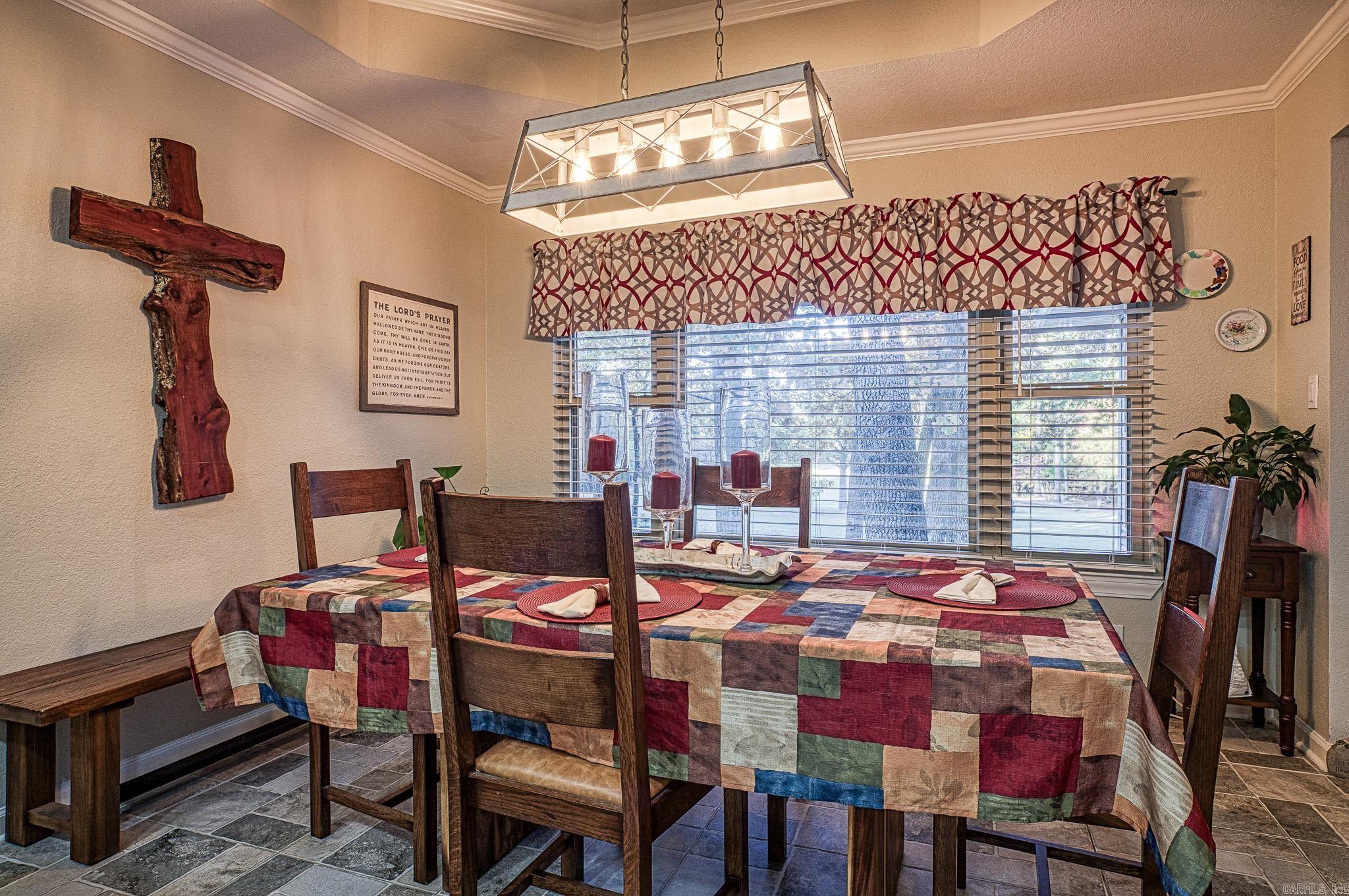 Doscientos - Residential