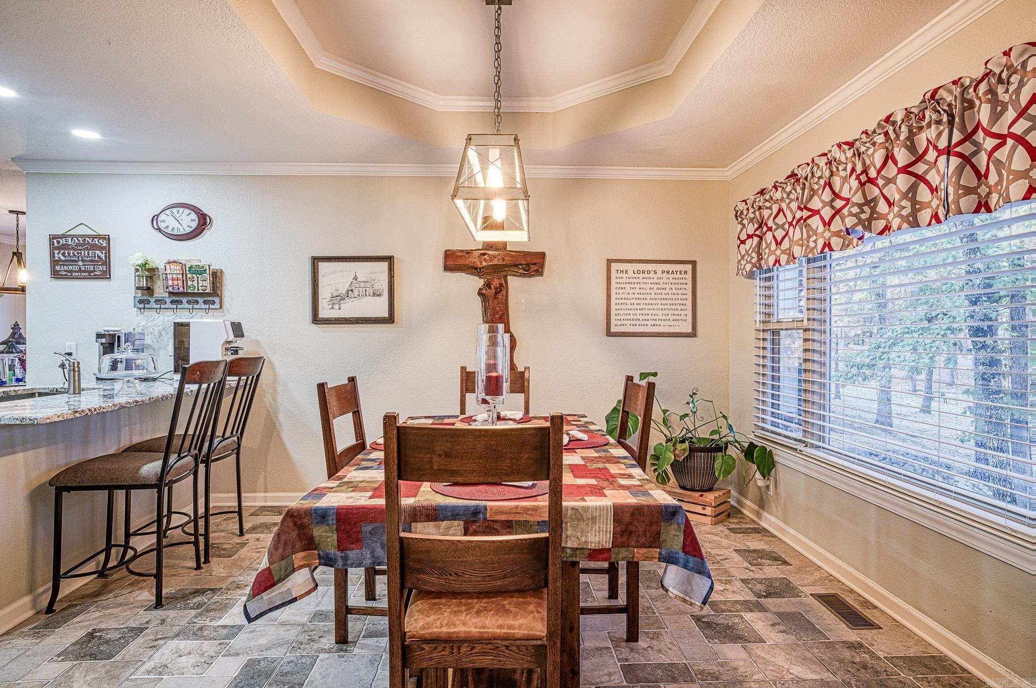 Doscientos - Residential