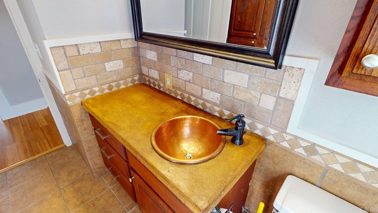 FIDDLERS SURVEY - Residential