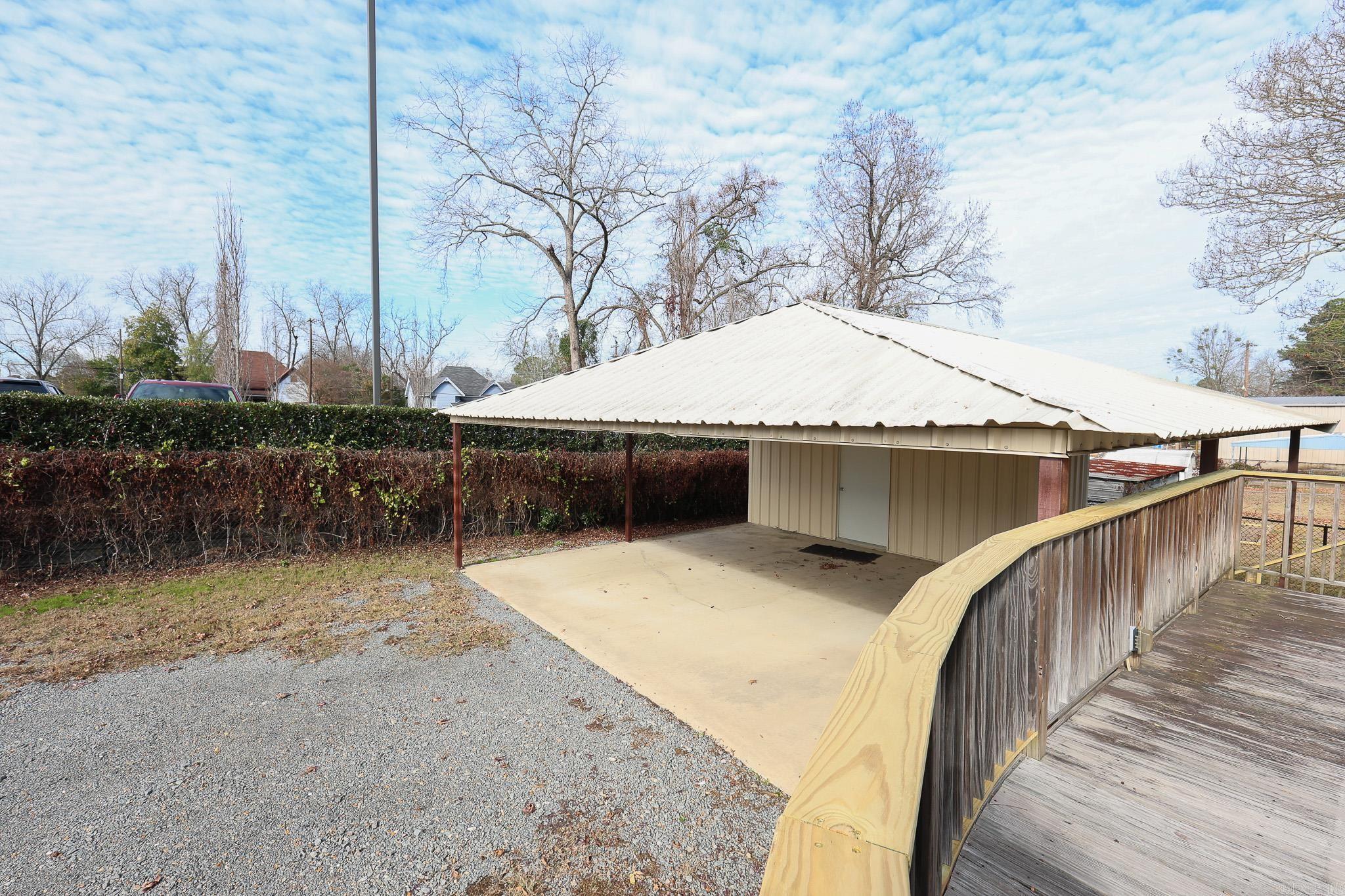 FRACTIONAL EL DORADO SEC-17 - Residential Lease