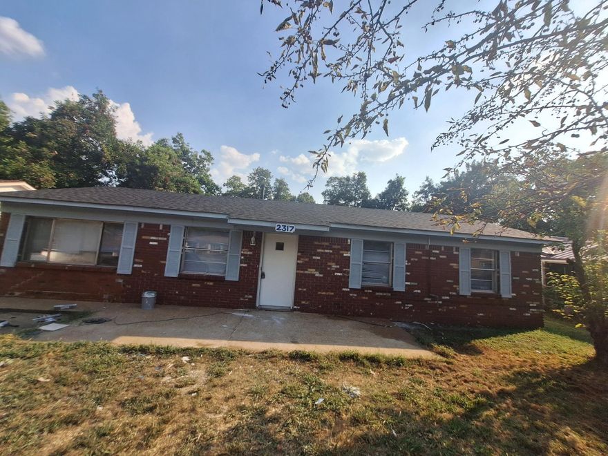 This beautiful and spacious 3 bedroom, 2 bath is available now!