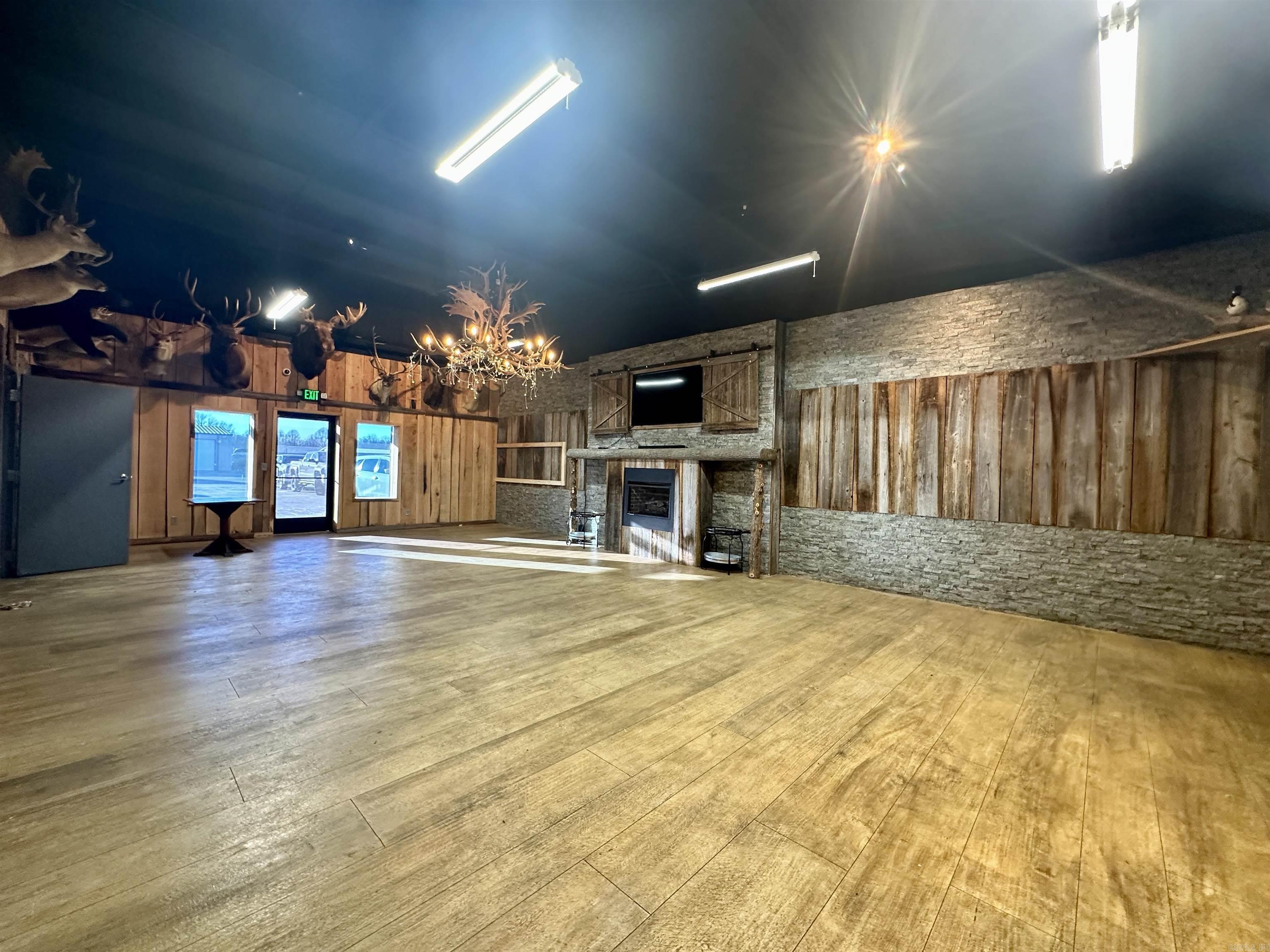 Metes & Bounds - Residential Lease