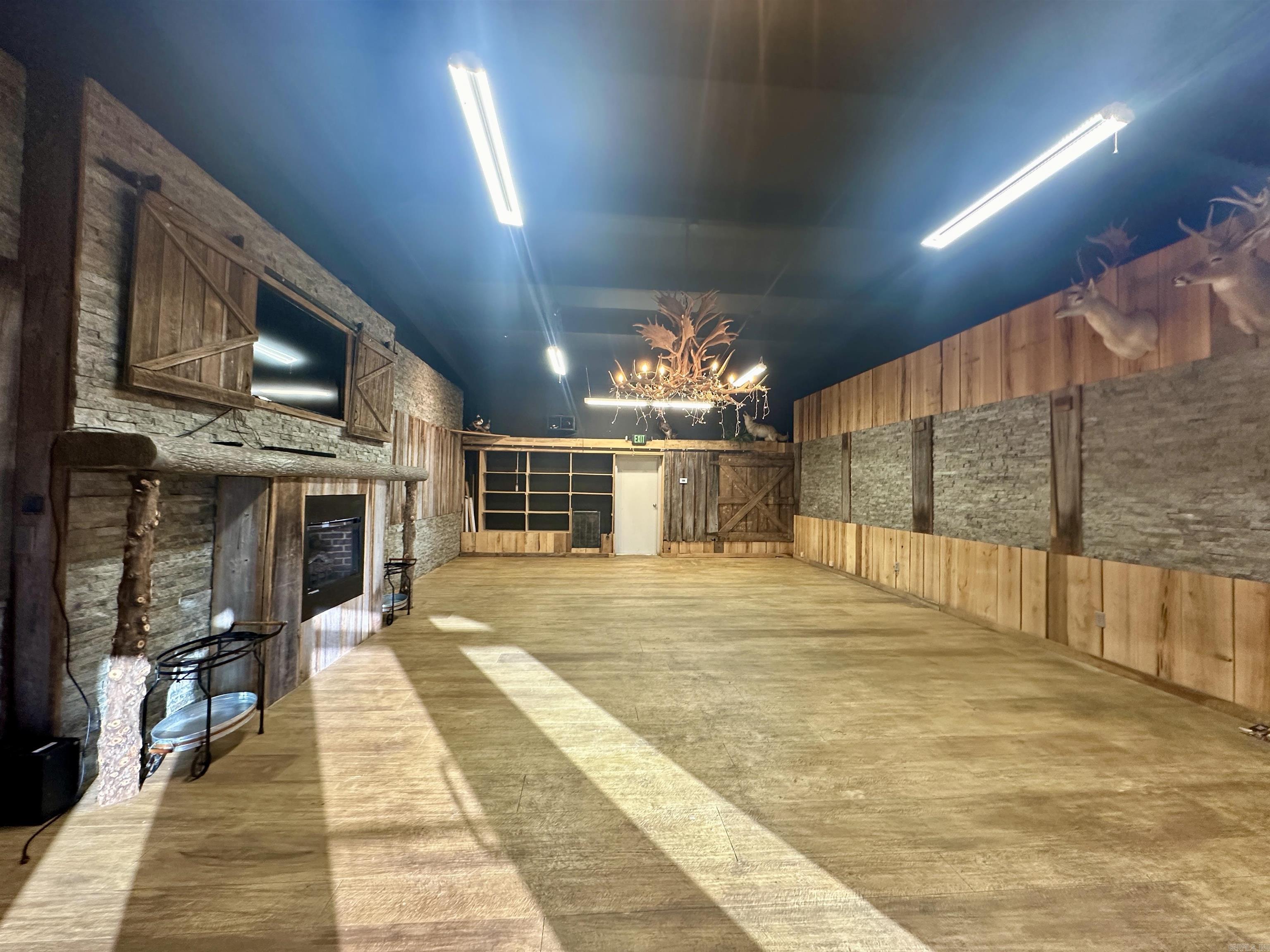 Metes & Bounds - Residential Lease