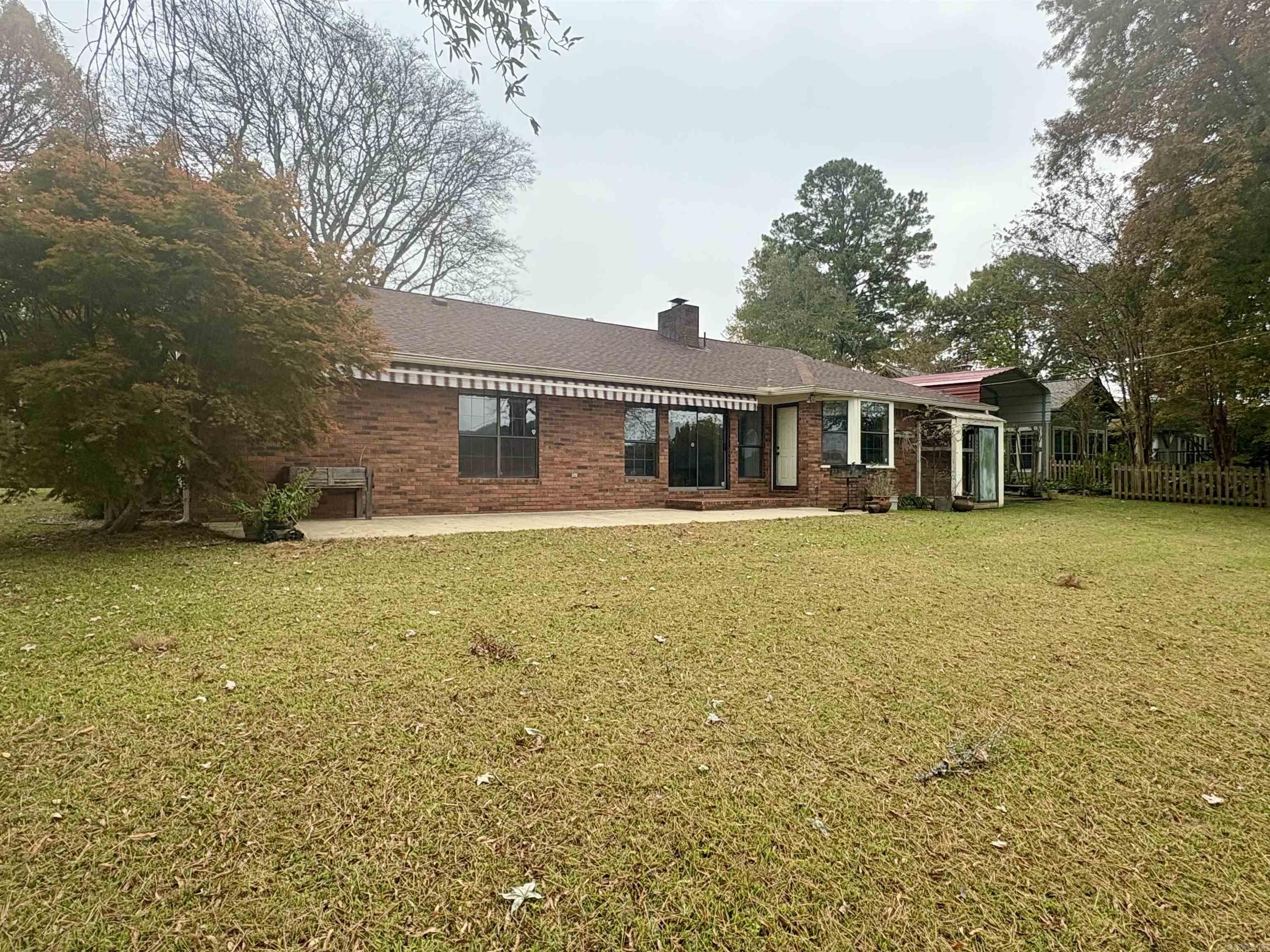 CAROLINE ACRES - Residential