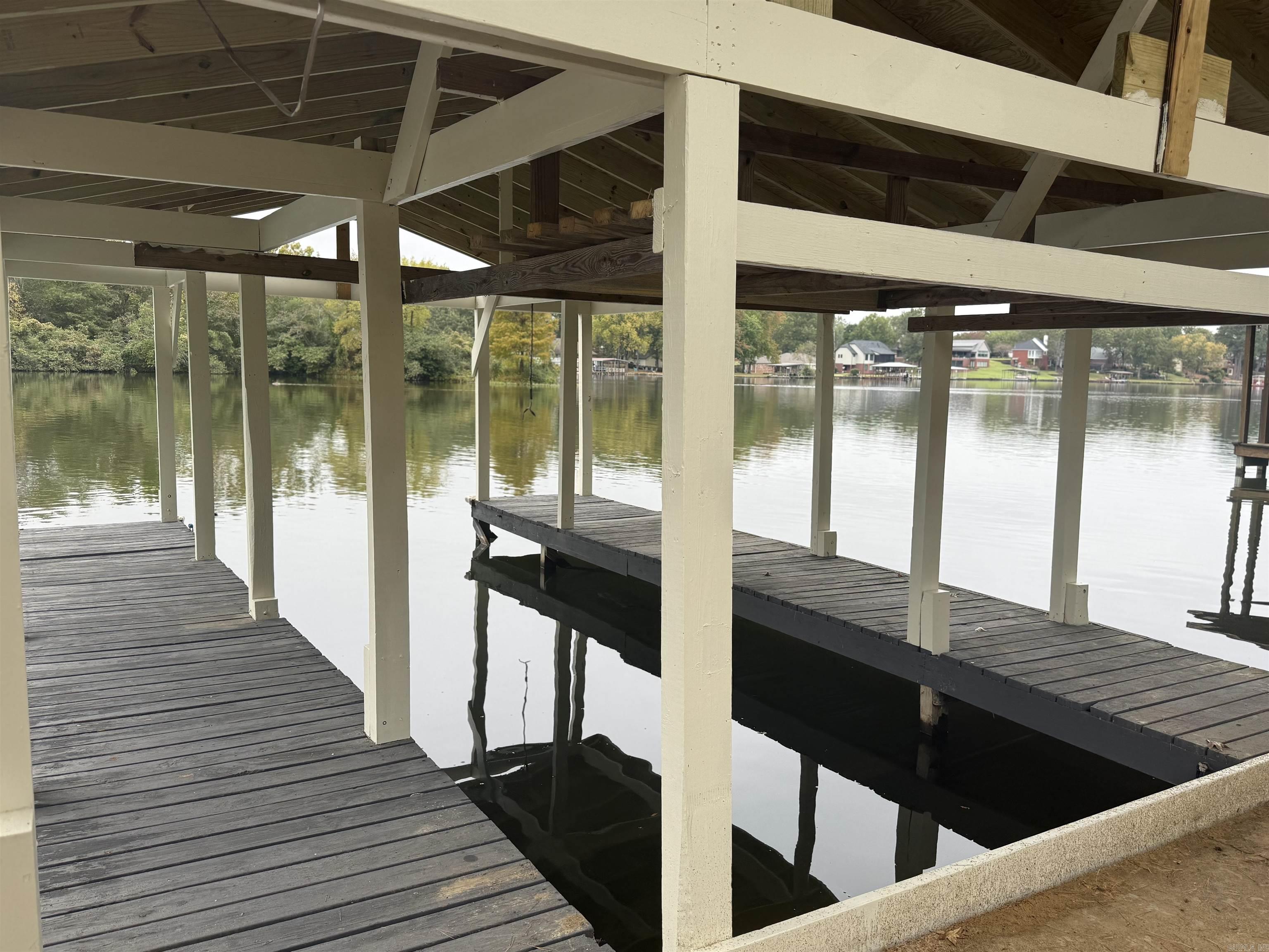 CAROLINE ACRES - Residential