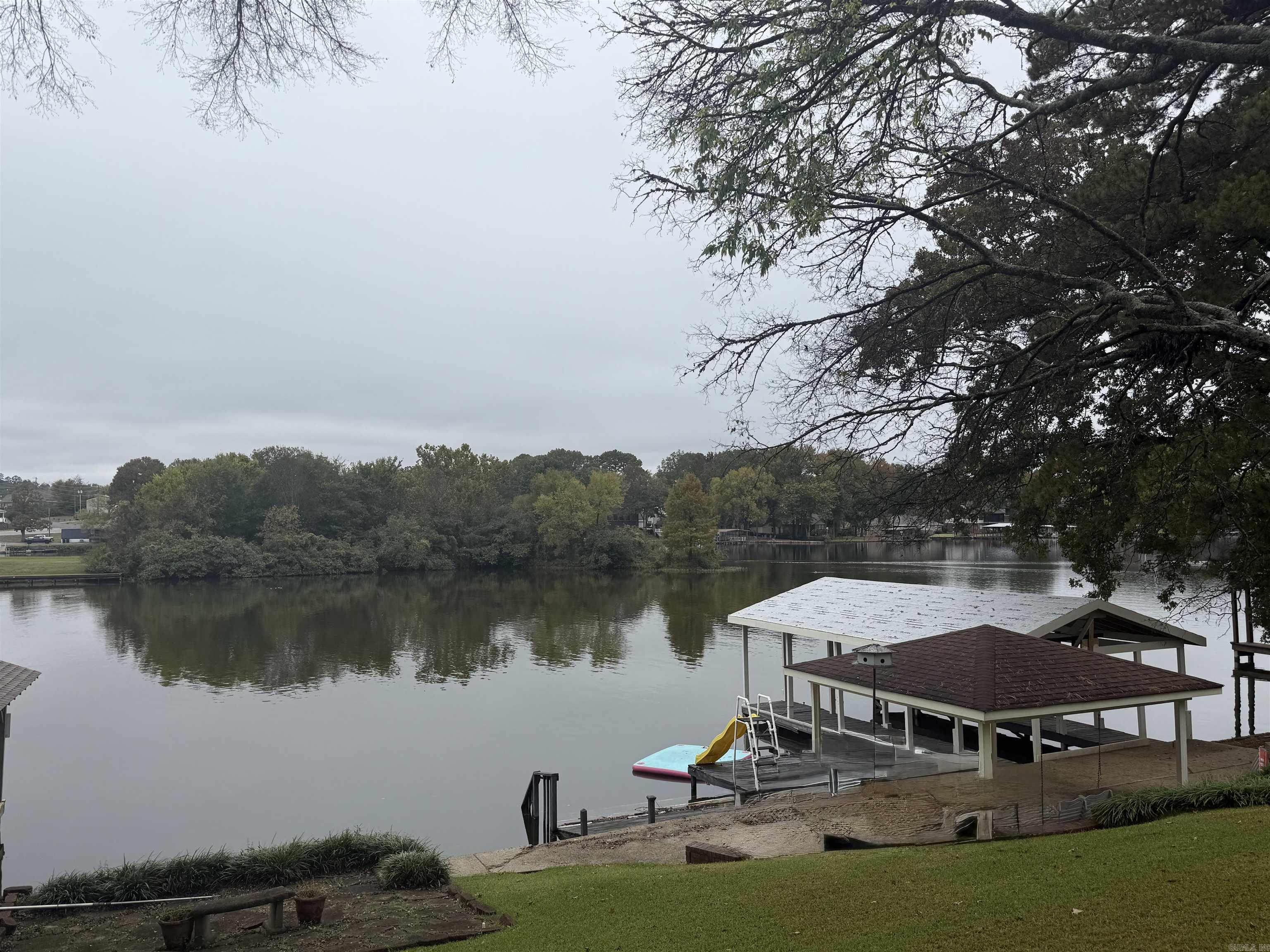 CAROLINE ACRES - Residential