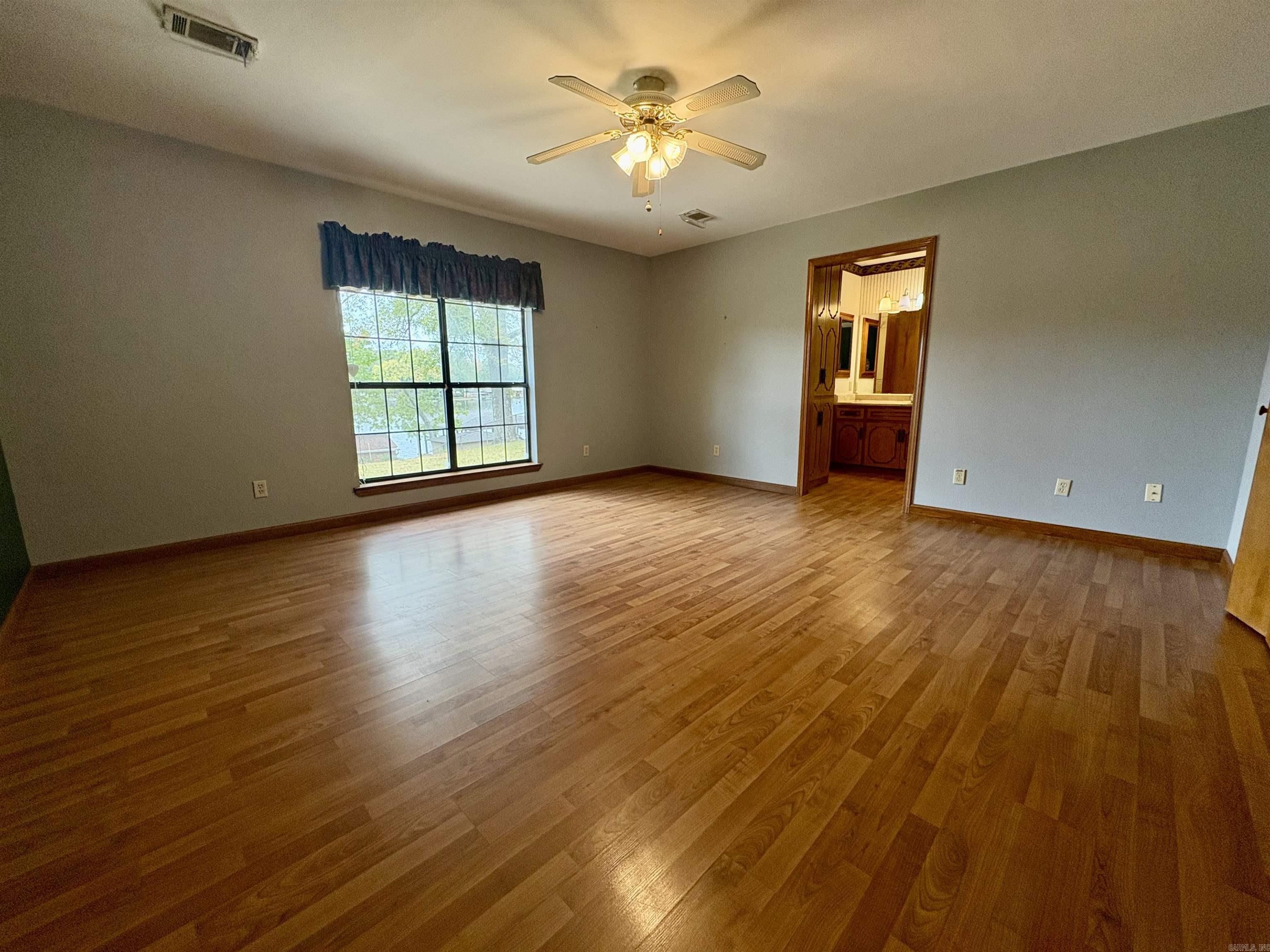 CAROLINE ACRES - Residential