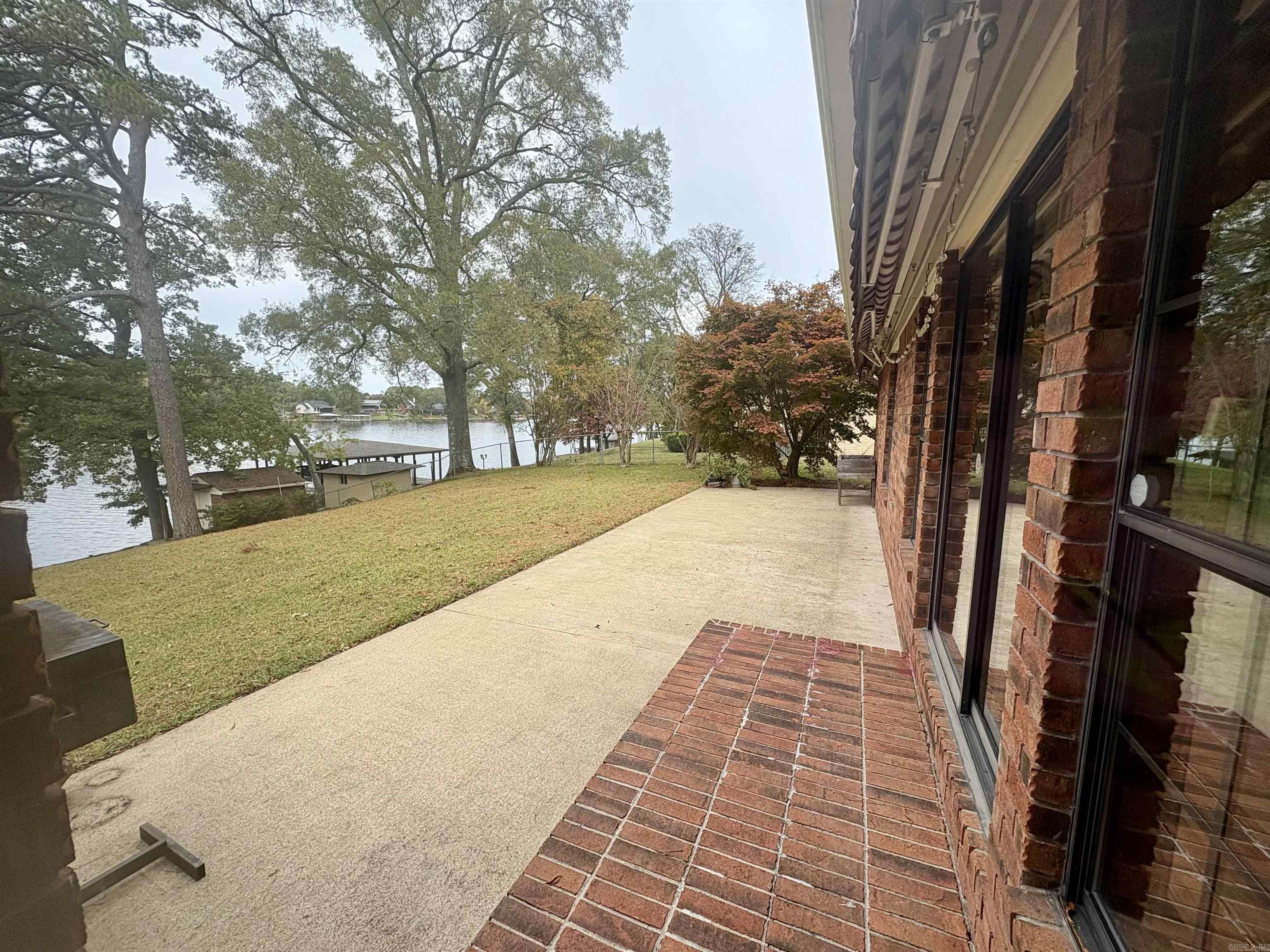 CAROLINE ACRES - Residential