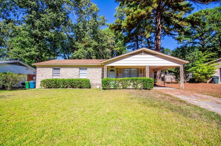 It is my pleasure to present this charming three bedroom, one-and-a-half-bathroom house that boasts not only a covered back patio but also a convenient storage building.  In addition, this home offers the comfort of a brand-new water heater and furnace, ensuring a cozy and efficient living space.  Come see this sweet home schedule you're showing today.