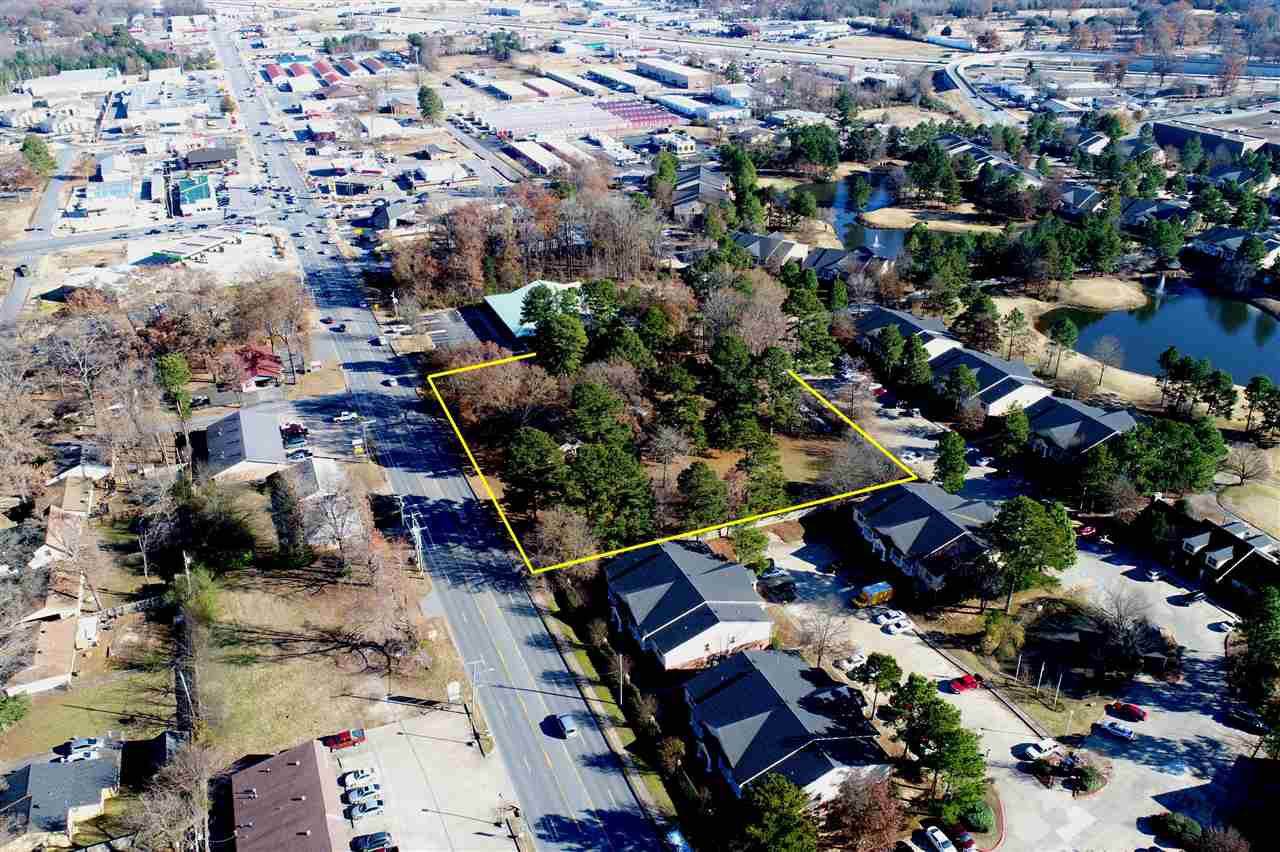 Excellent location for Commercial Development! 320' Frontage on E. Kiehl, just past corner of Brockington next to SSI office. Great ingress/egress along Sherwood's busiest commercial corridor. Traffic count of 21,000 vpd & population of 38,715 in 3 mile radius, & 78,185 in 5 mile radius. Other commercial sites in area include new Splash car wash, Mapco, Kum & Go, FAB&T & Big Red. Site is level, w/city utilities. Property includes 1600 SF home. Property is zoned C-3.
