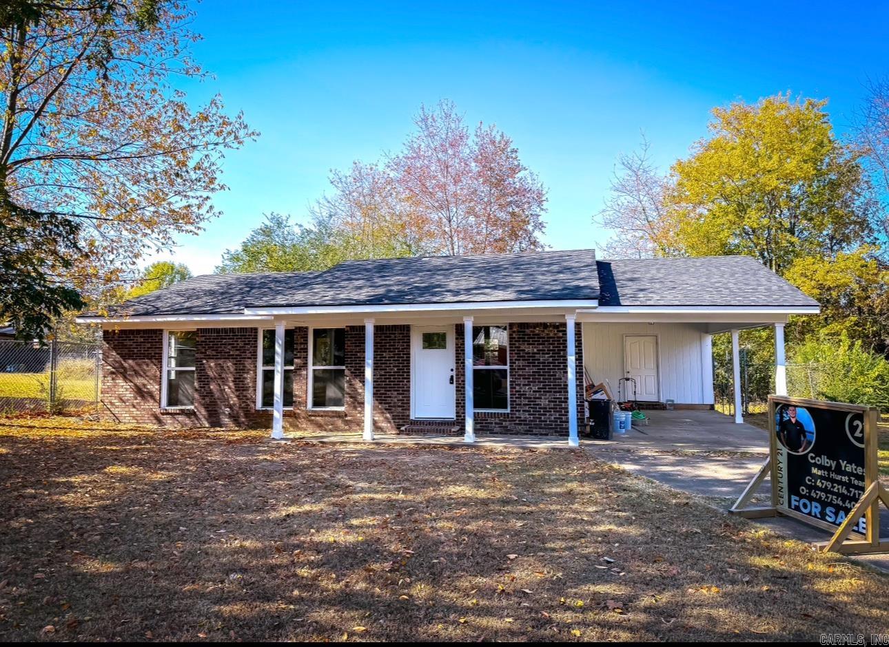 MOVE IN READY! Completely remodeled, 3 bed 1.5 bath home!! NEW HVAC, Roof, Water Heater, Stove, Floors, Cabinets and Countertops!! Fenced in back yard and in a cul de sac. Call today!! This one will not last long!