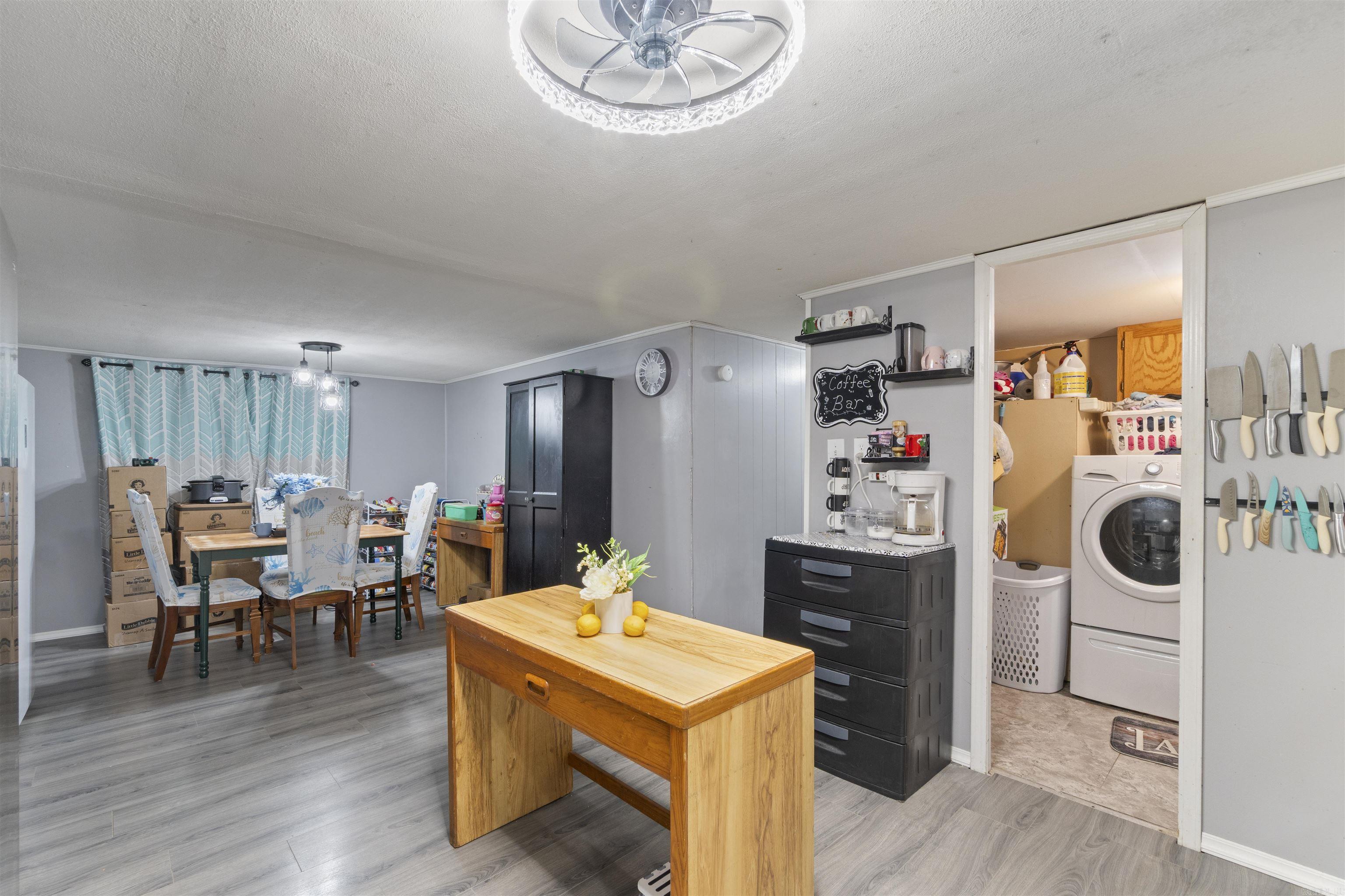 PARADISE VALLEY - Residential