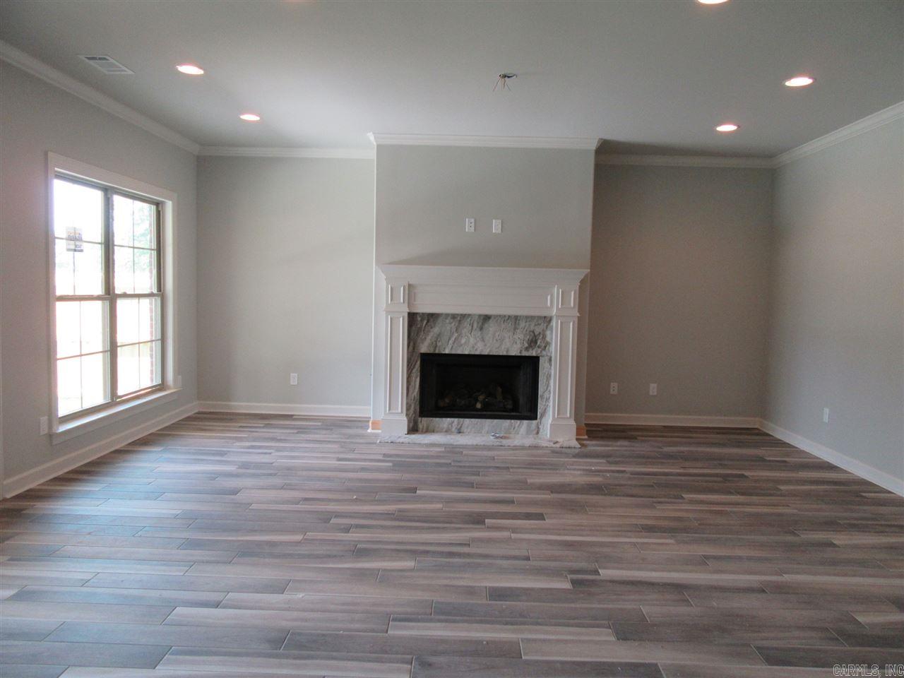 BISHOP PLACE - LITTLE ROCK - Residential