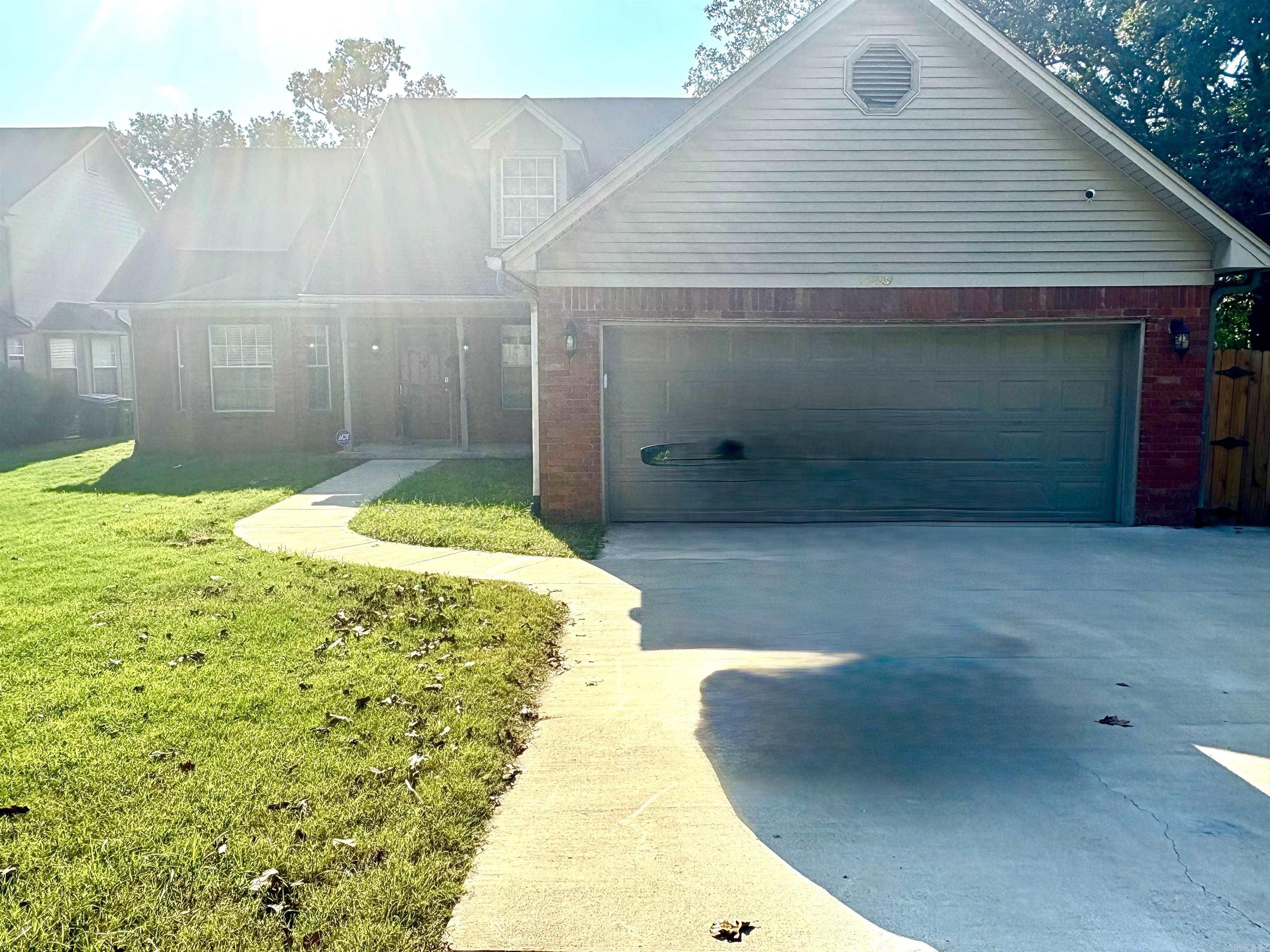 Rivermount - Residential Lease